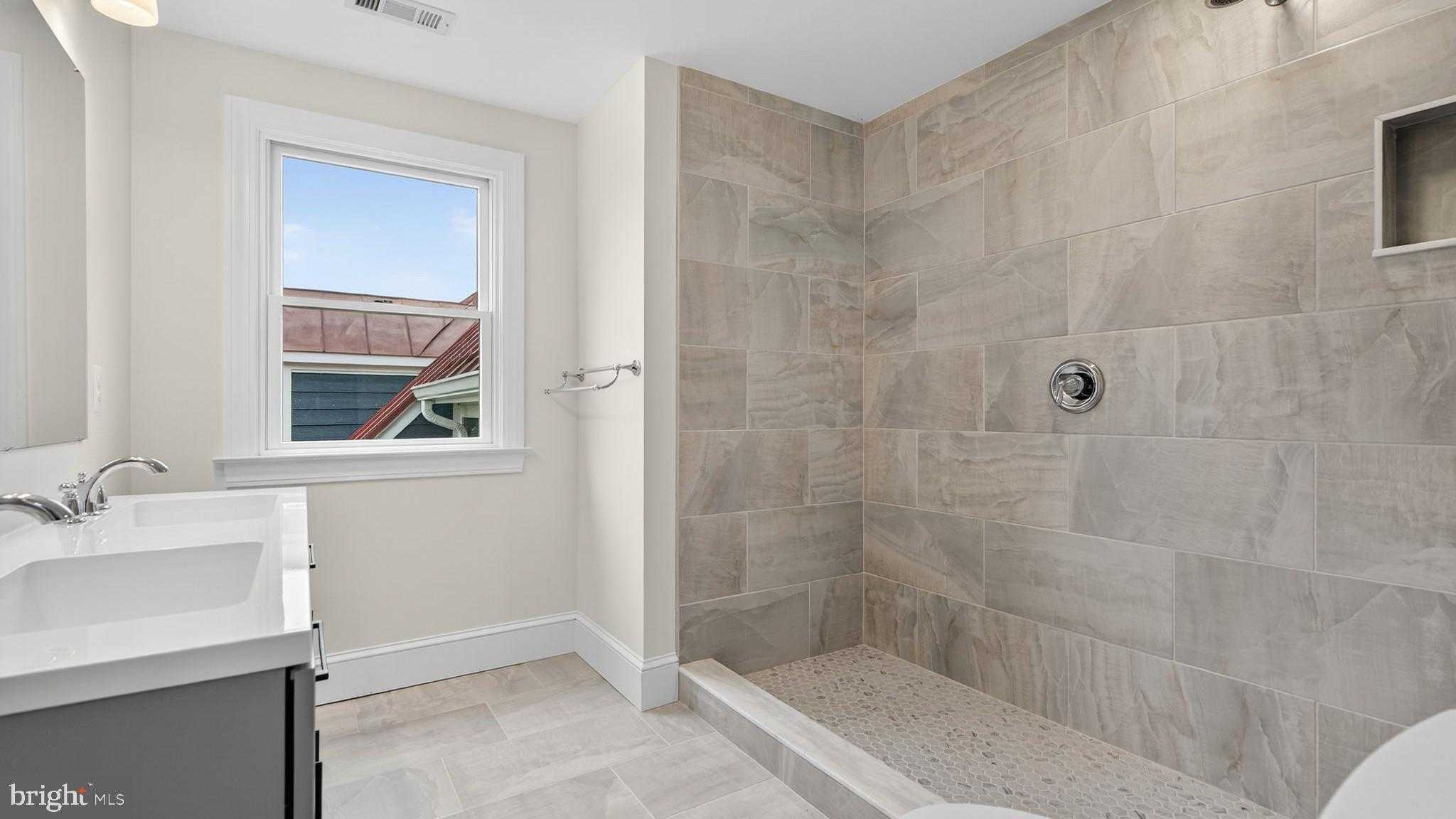 9534 Spring Hill Ln photo 52