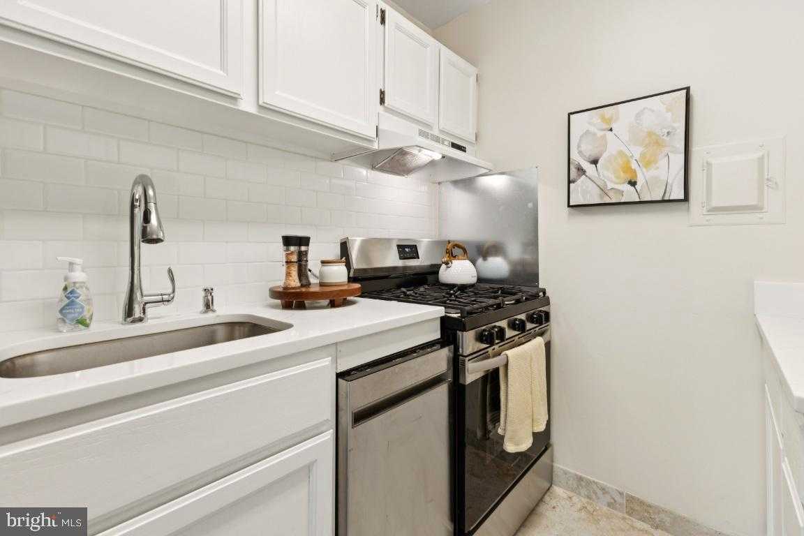 12705 Dara Dr Apt 301 photo 12