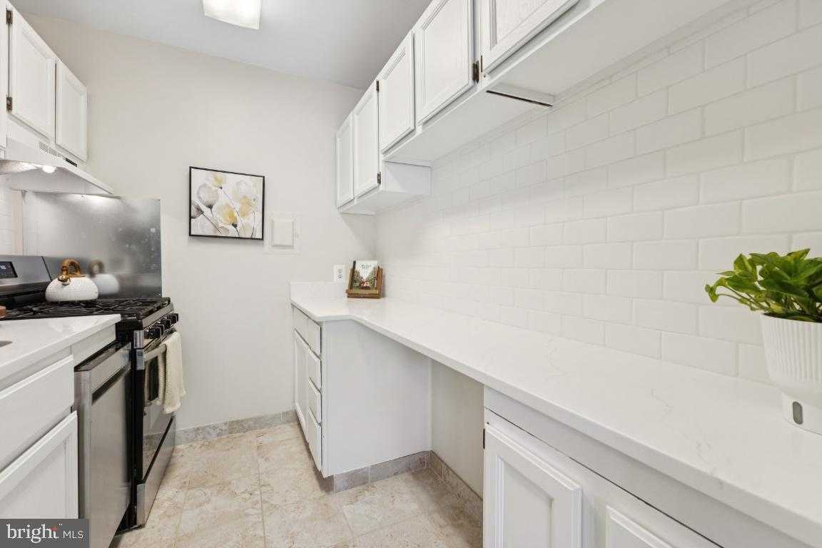 12705 Dara Dr Apt 301 photo 13