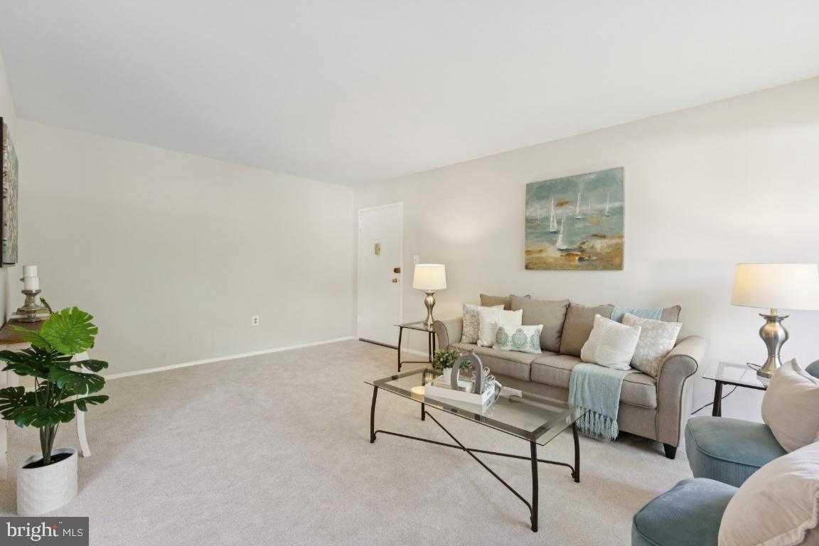 12705 Dara Dr Apt 301 photo 5