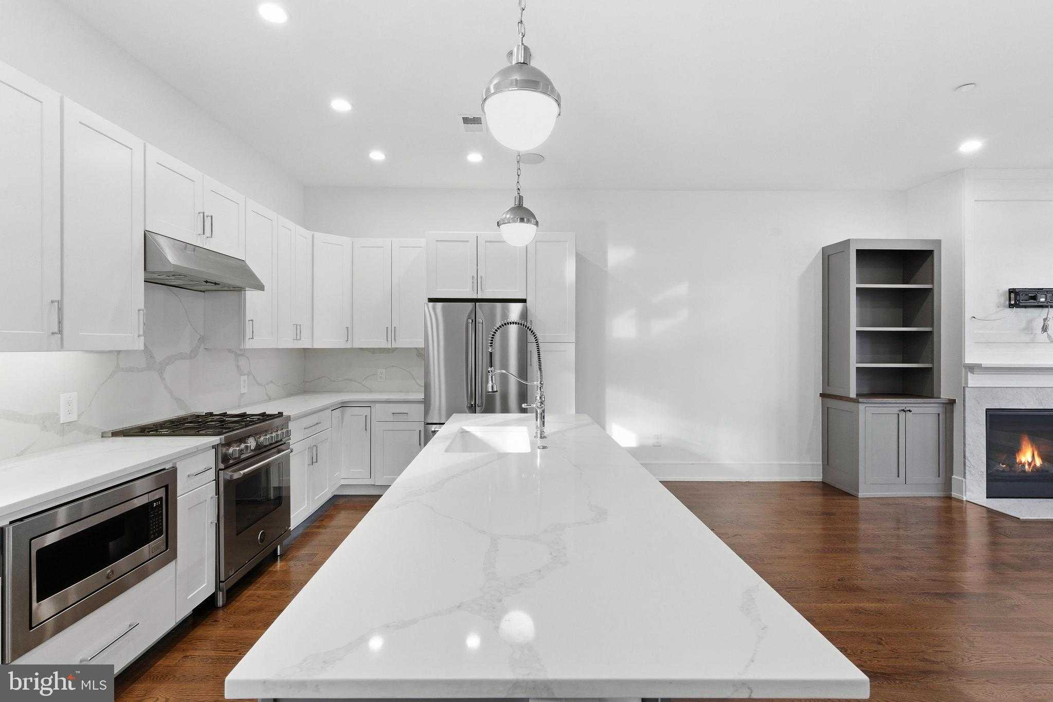 606 N 16th St photo 9