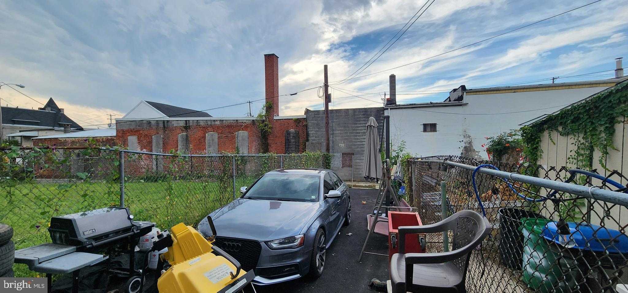 234 Orange St photo 9