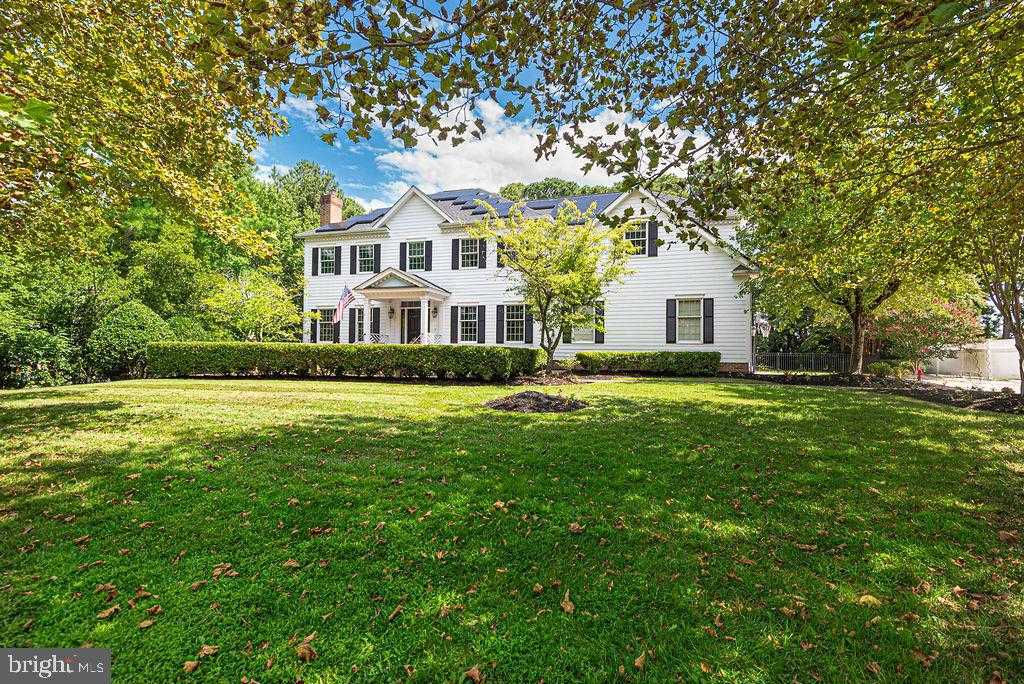 10103 Queens Cir photo 2