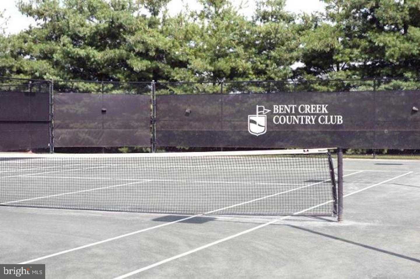 660 Woodfield Dr photo 43