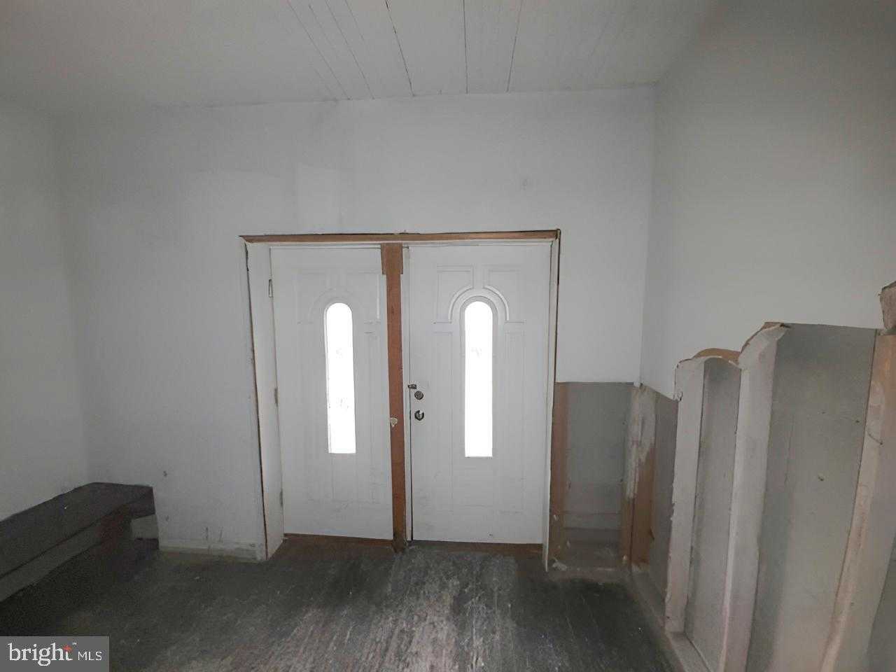 3101 Clifton Ave photo 9