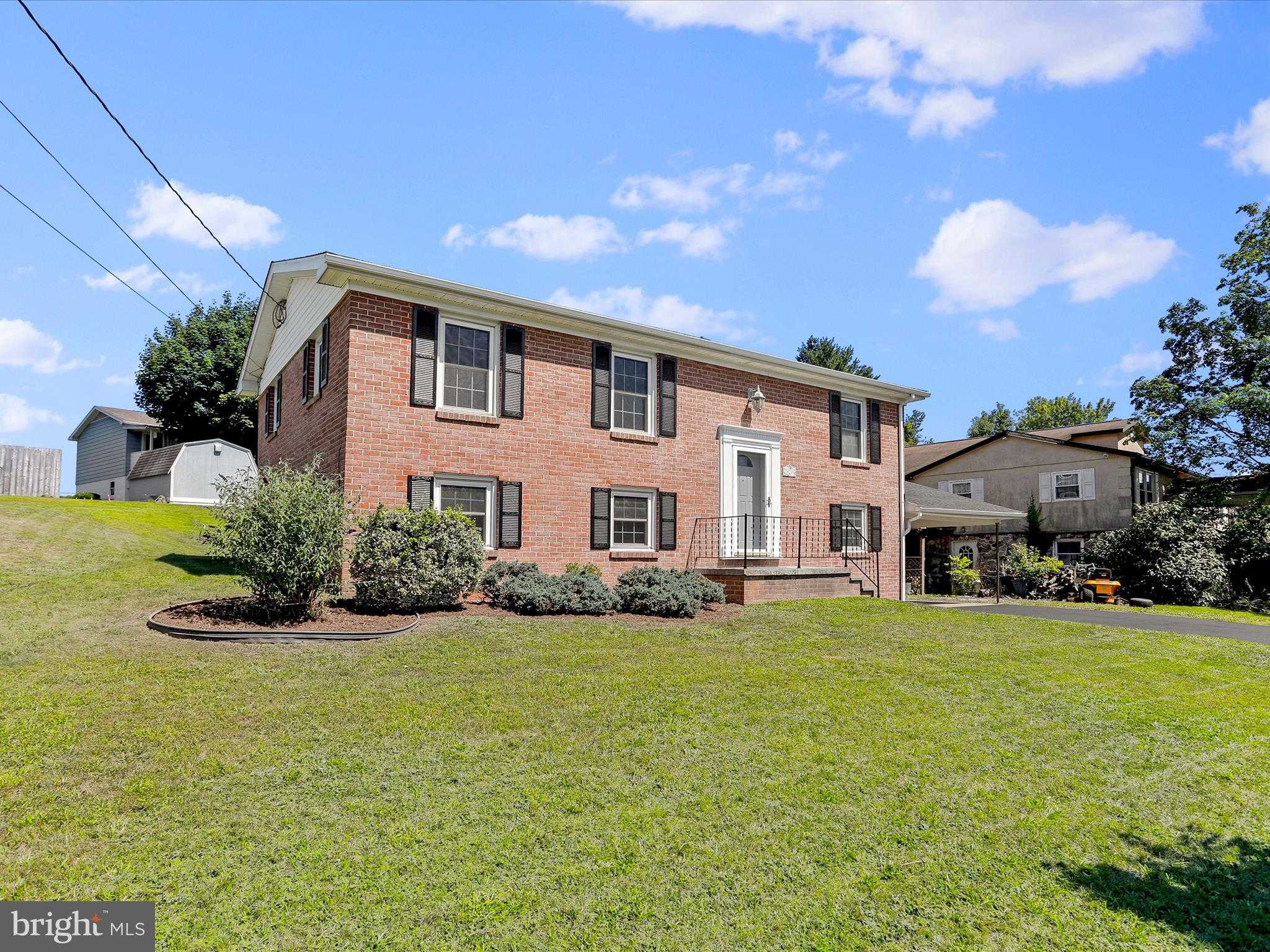 14219 N Bel Air Dr SW photo 2