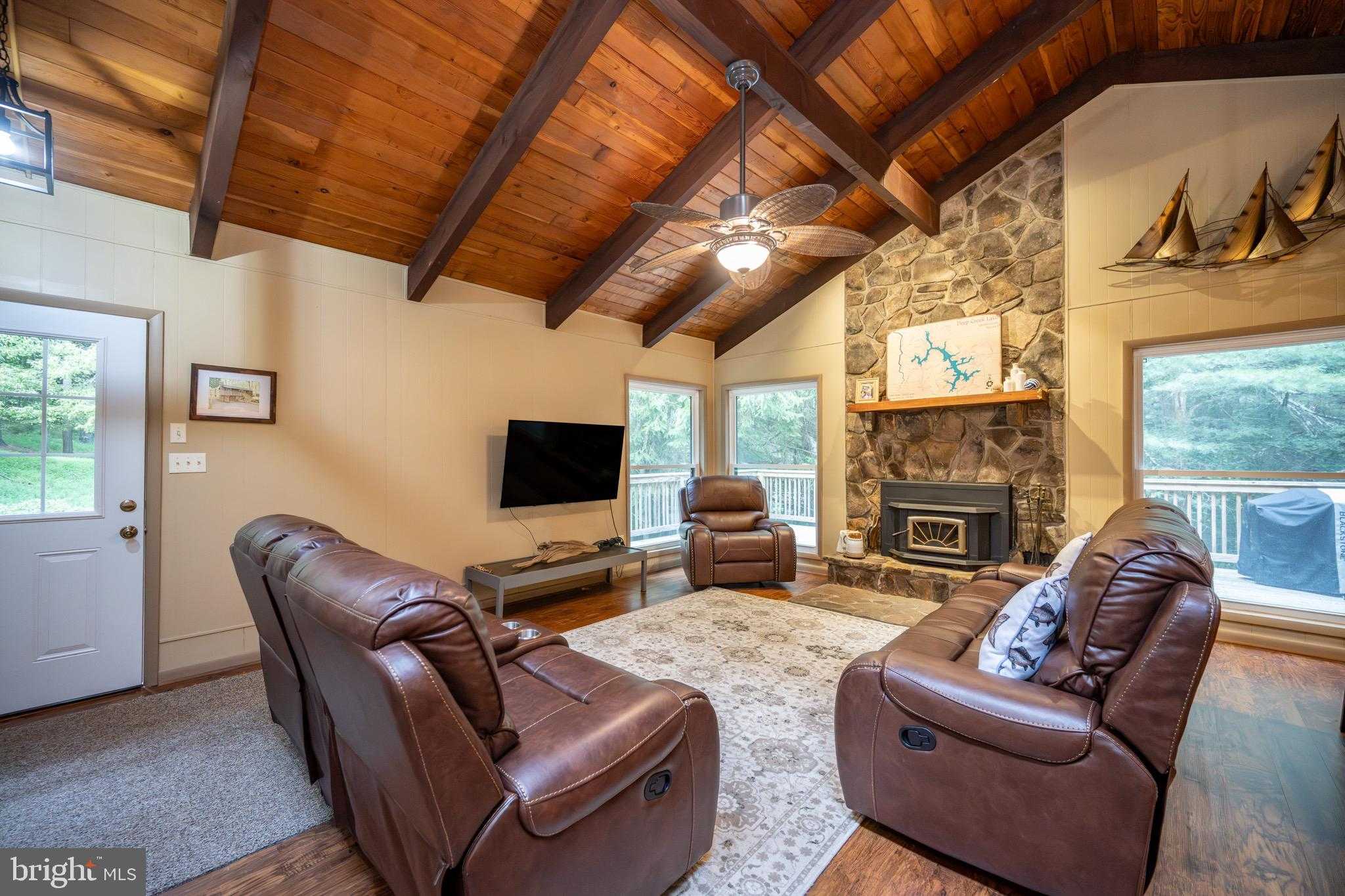 189 Deer Run Ln photo 6