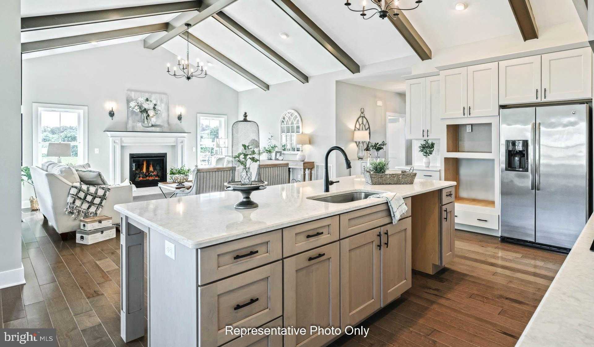 1 Pinnacle Ridge Dr photo 12