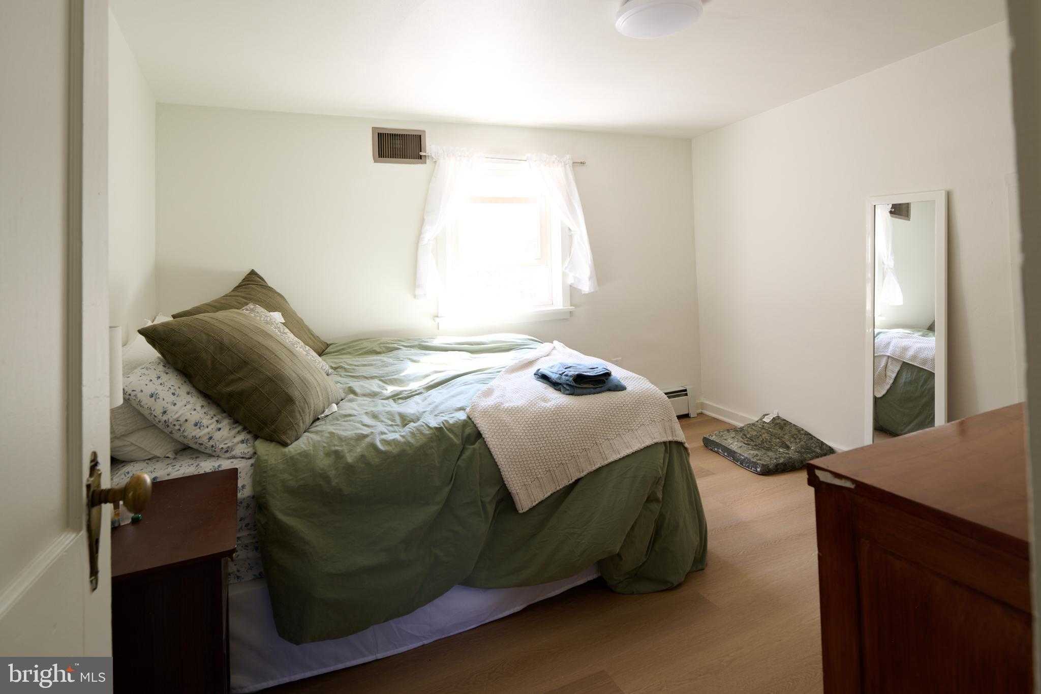 829 Elmwood St photo 40