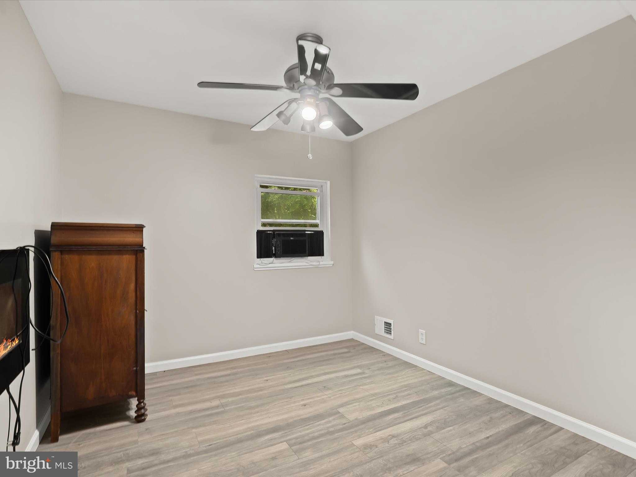 10901 Moxley Rd photo 98