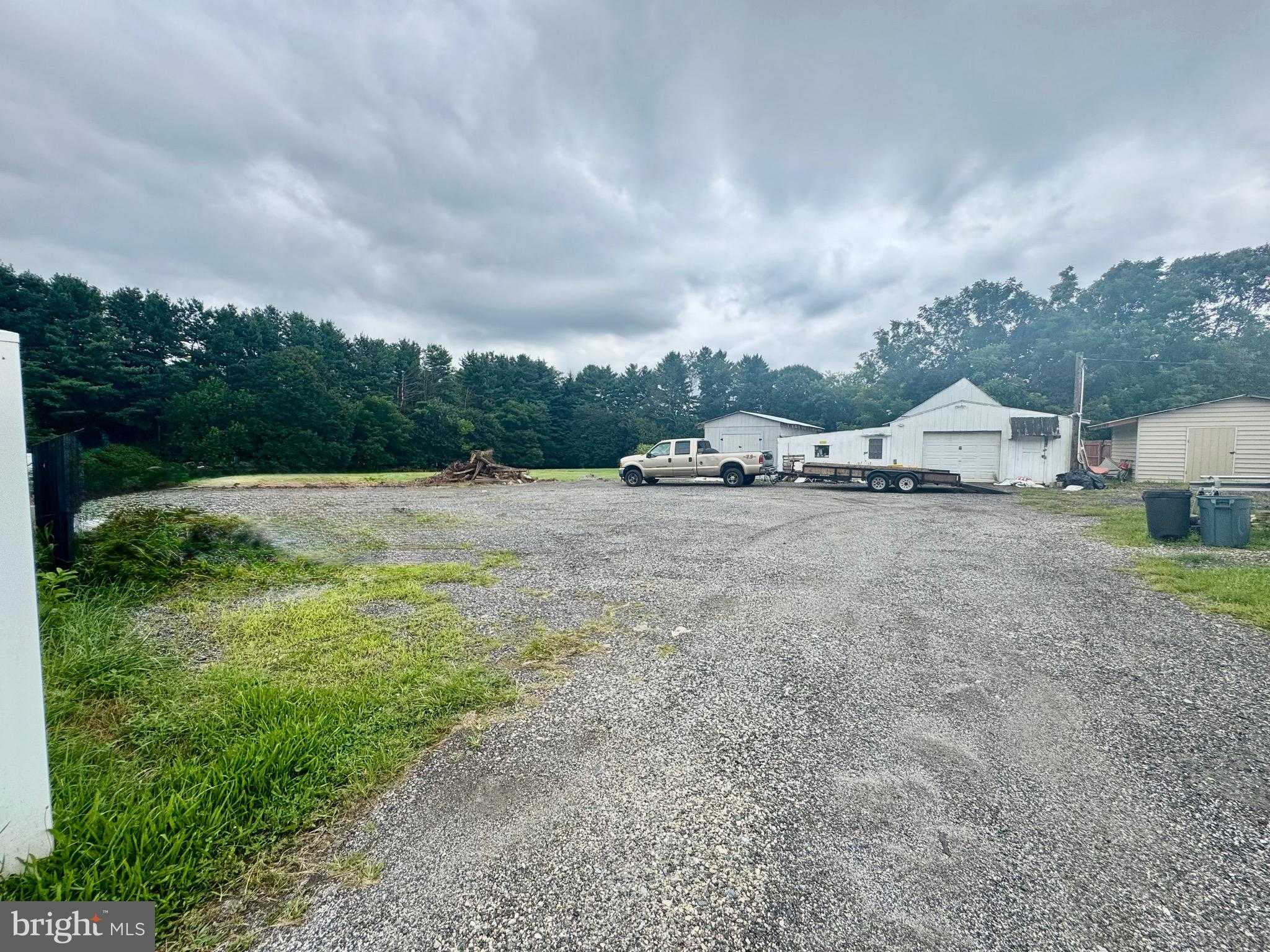 21525 York Rd photo 5