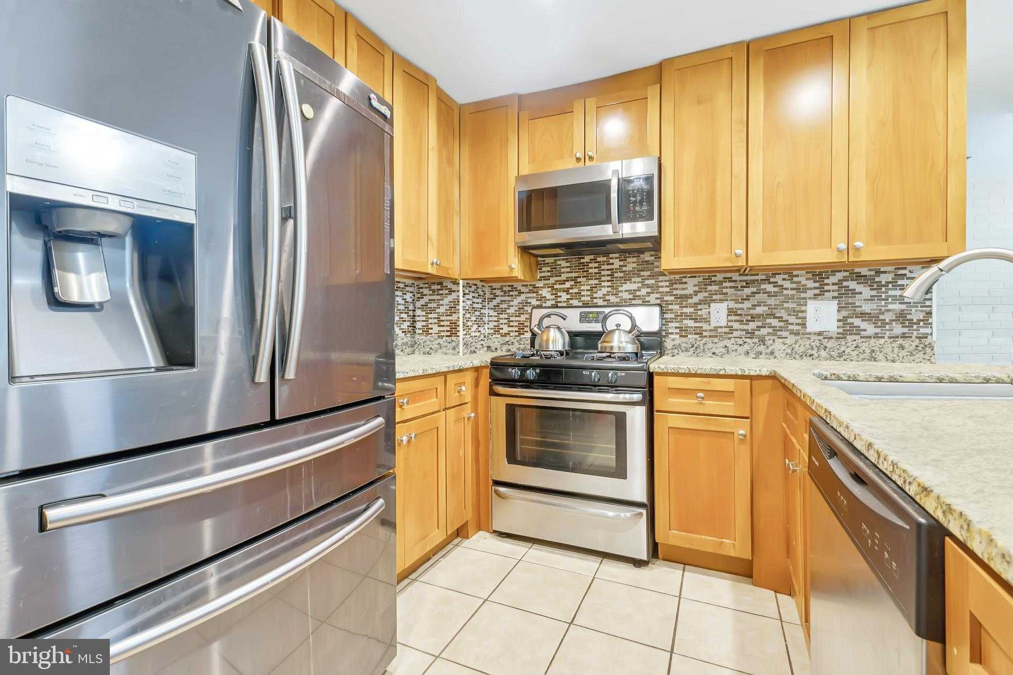 4900 Schuyler Dr photo 2