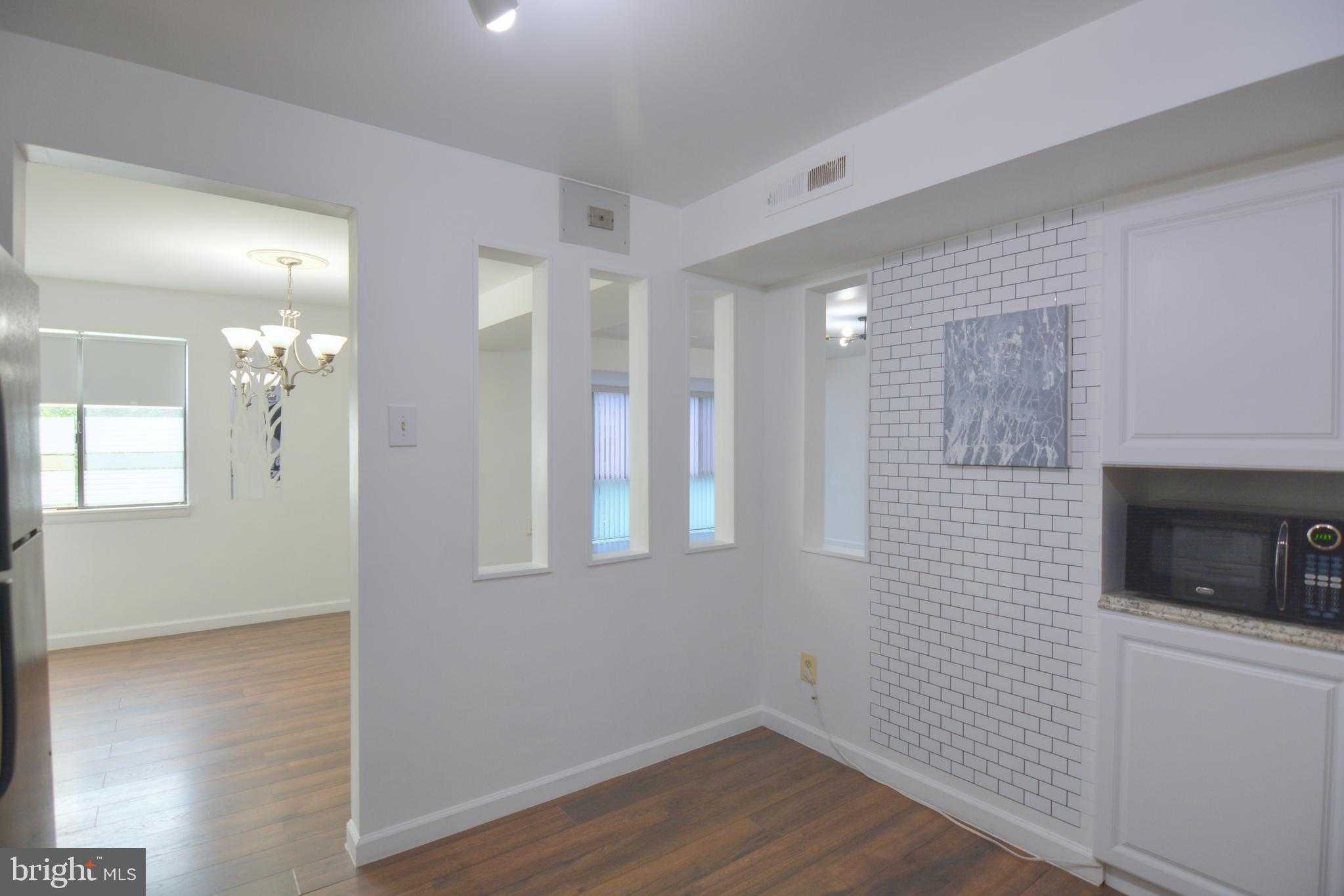 18905 Smoothstone Way # I3 photo 18