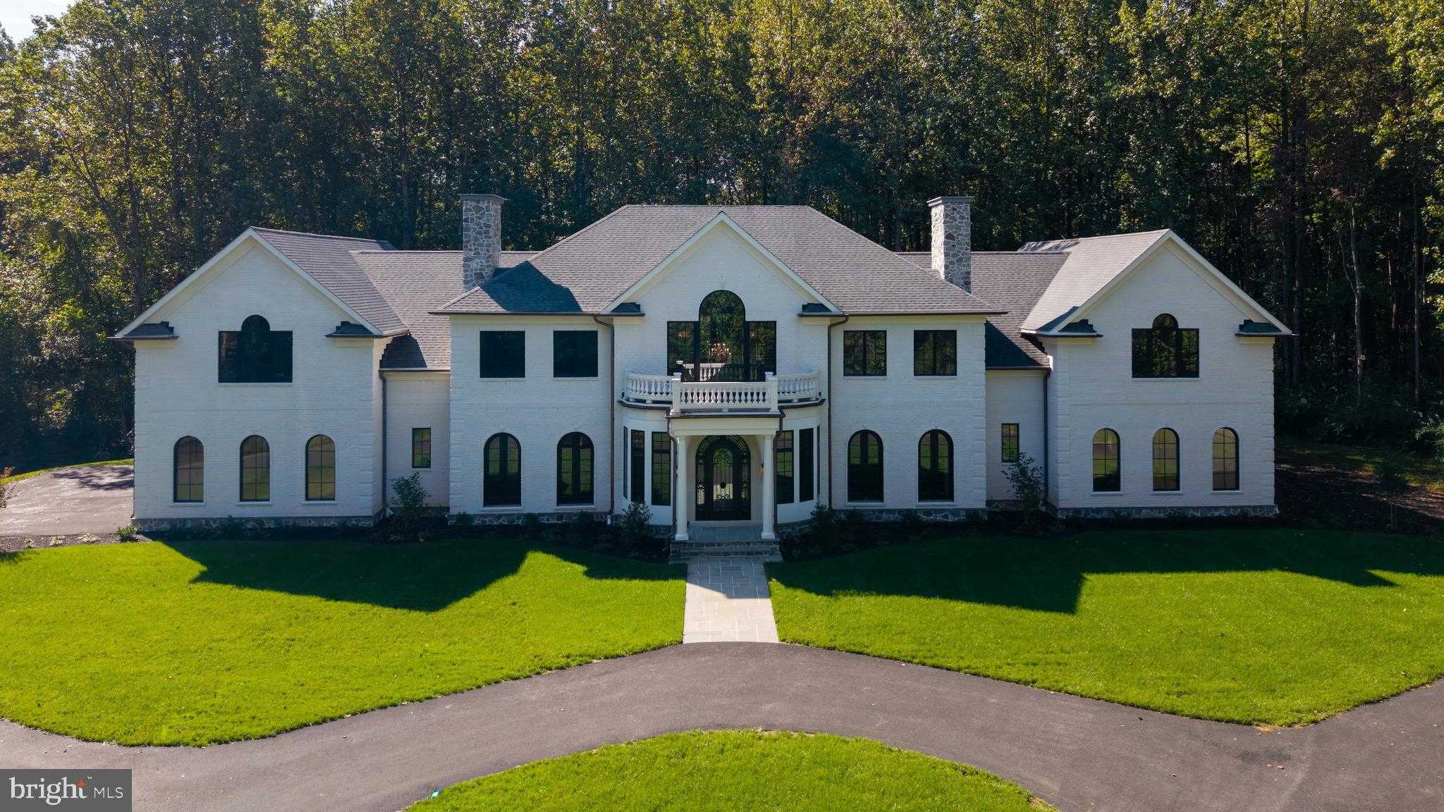 928 Fenario Cir photo 2