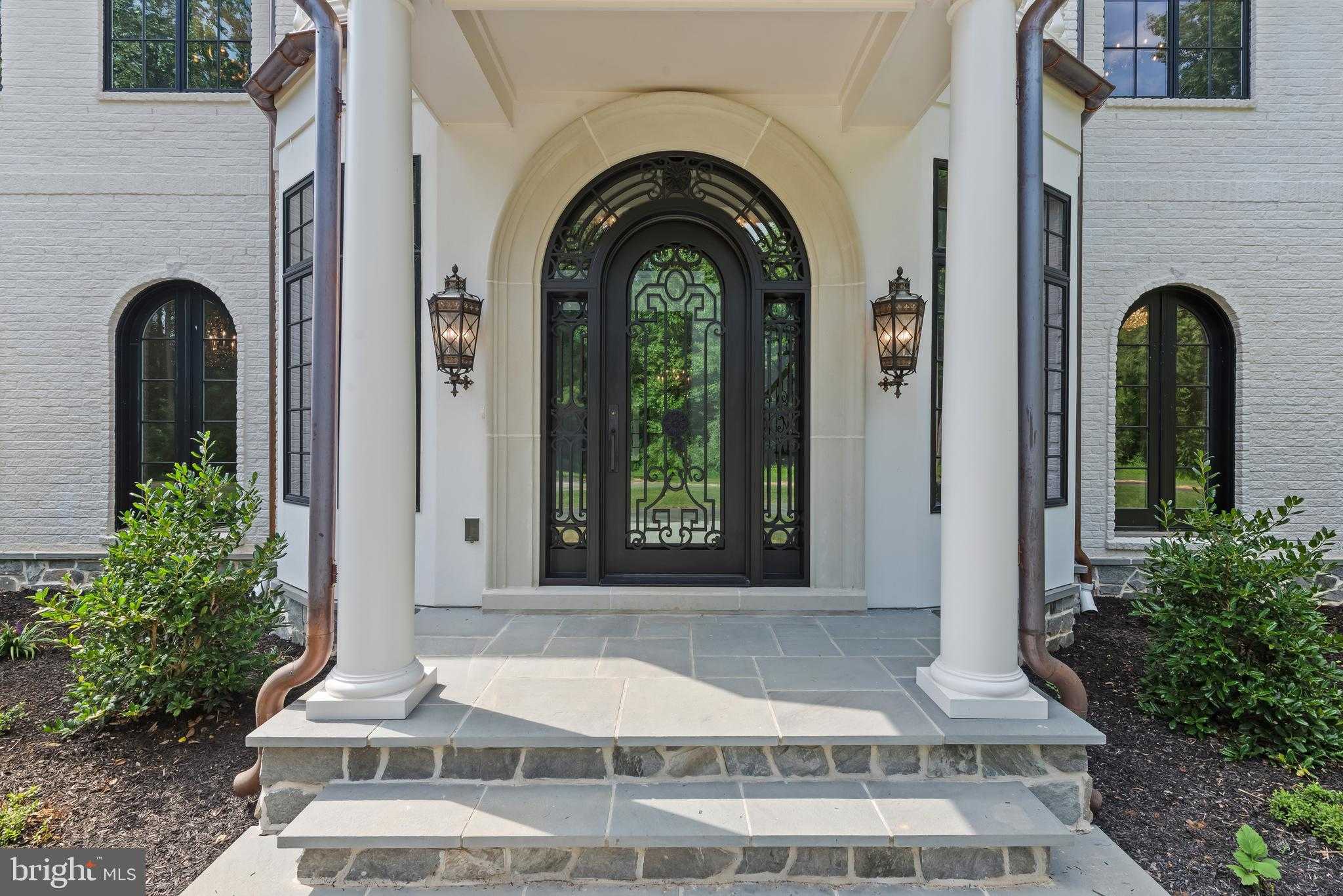 928 Fenario Cir photo 3