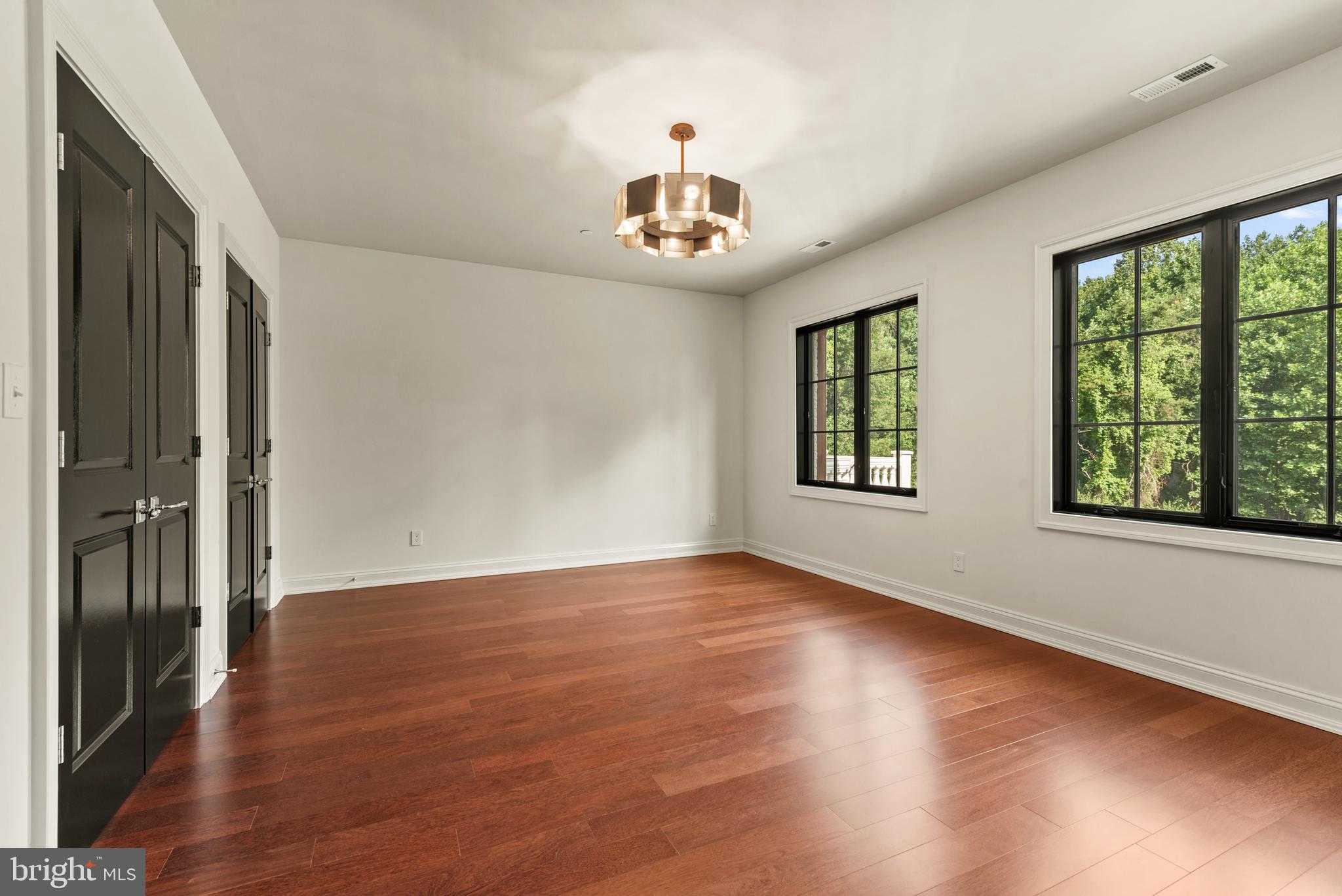 928 Fenario Cir photo 44