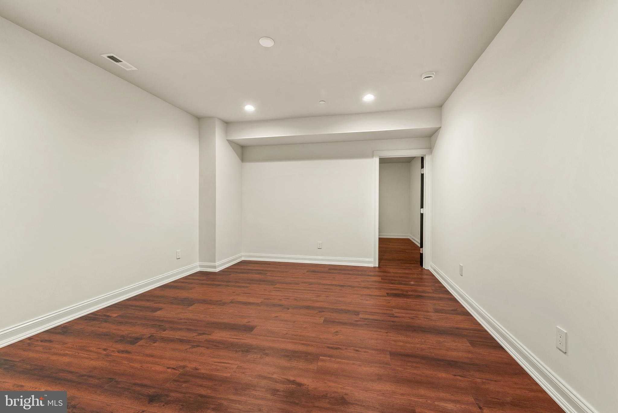 928 Fenario Cir photo 59