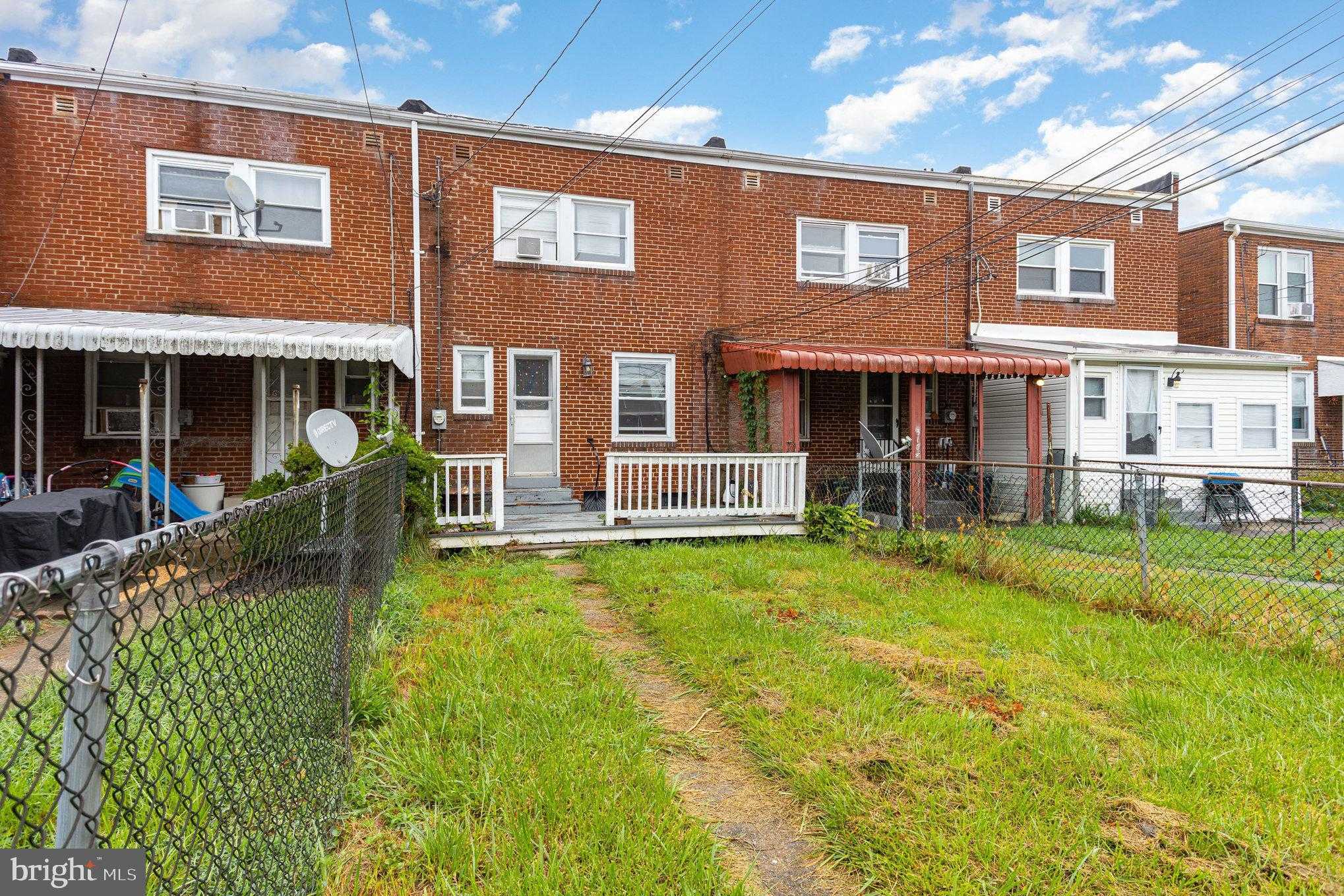 3156 N 6th St photo 18