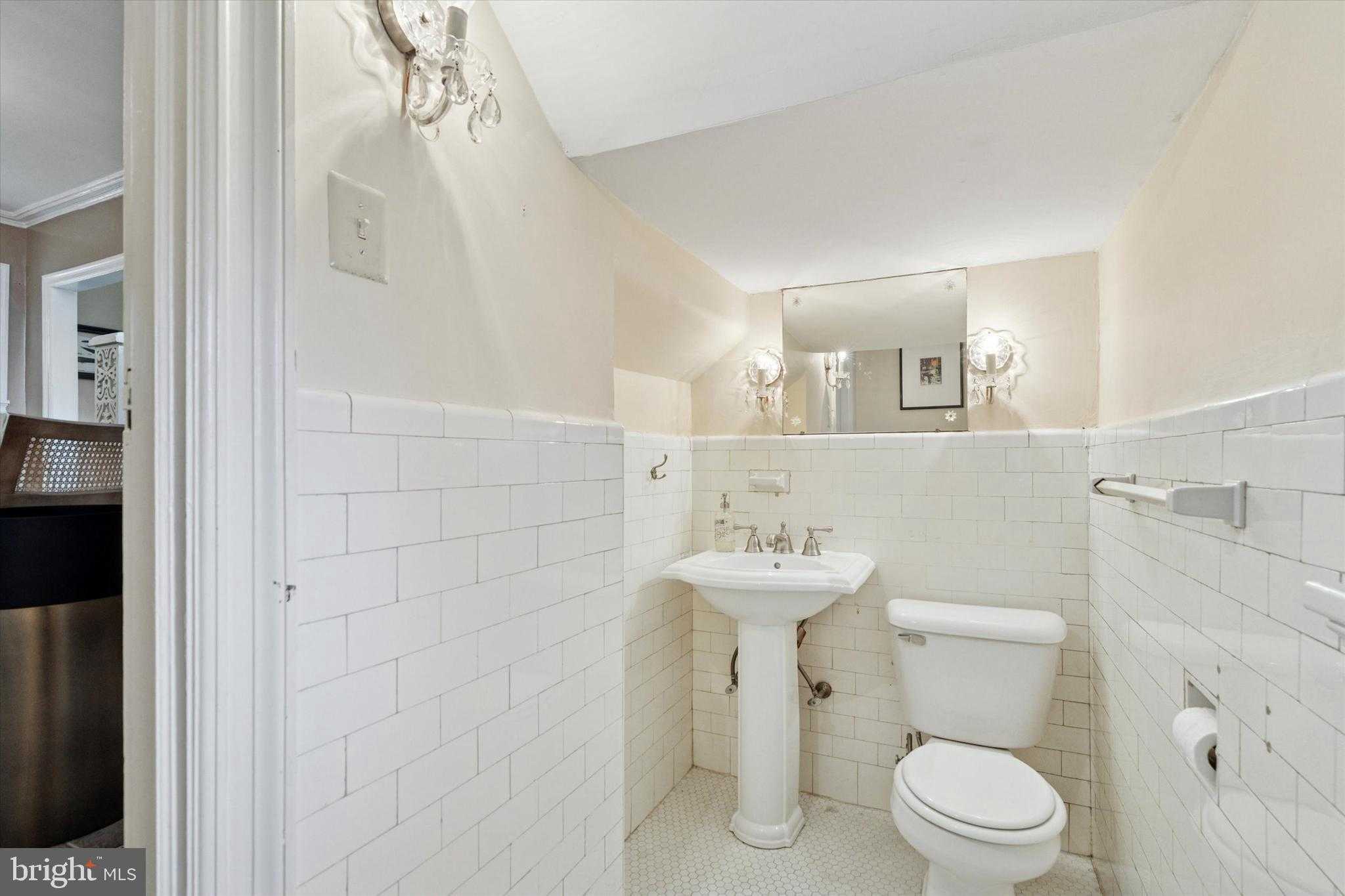 1 Latham Park photo 12