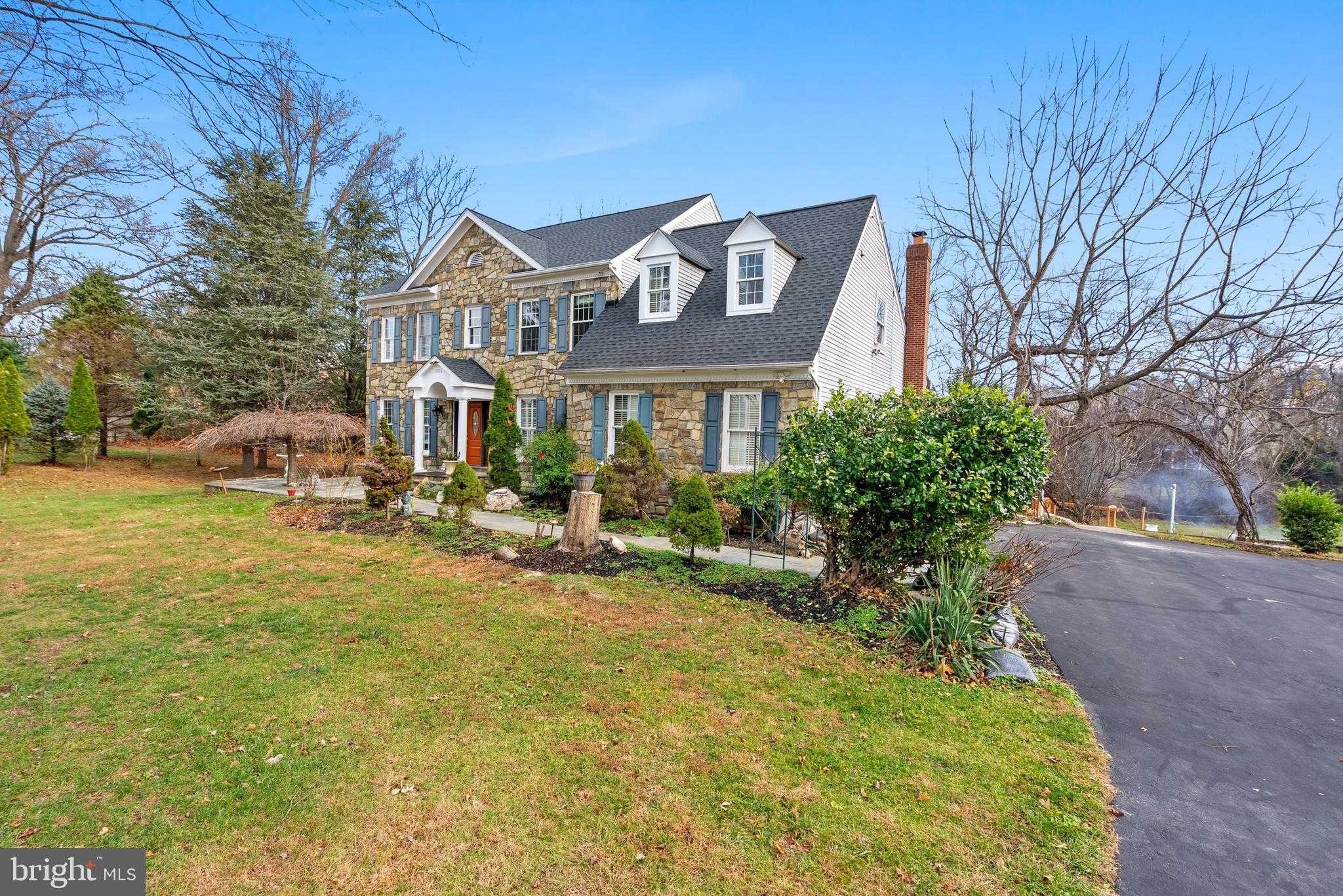 19105 Peach Blossom CT photo 6