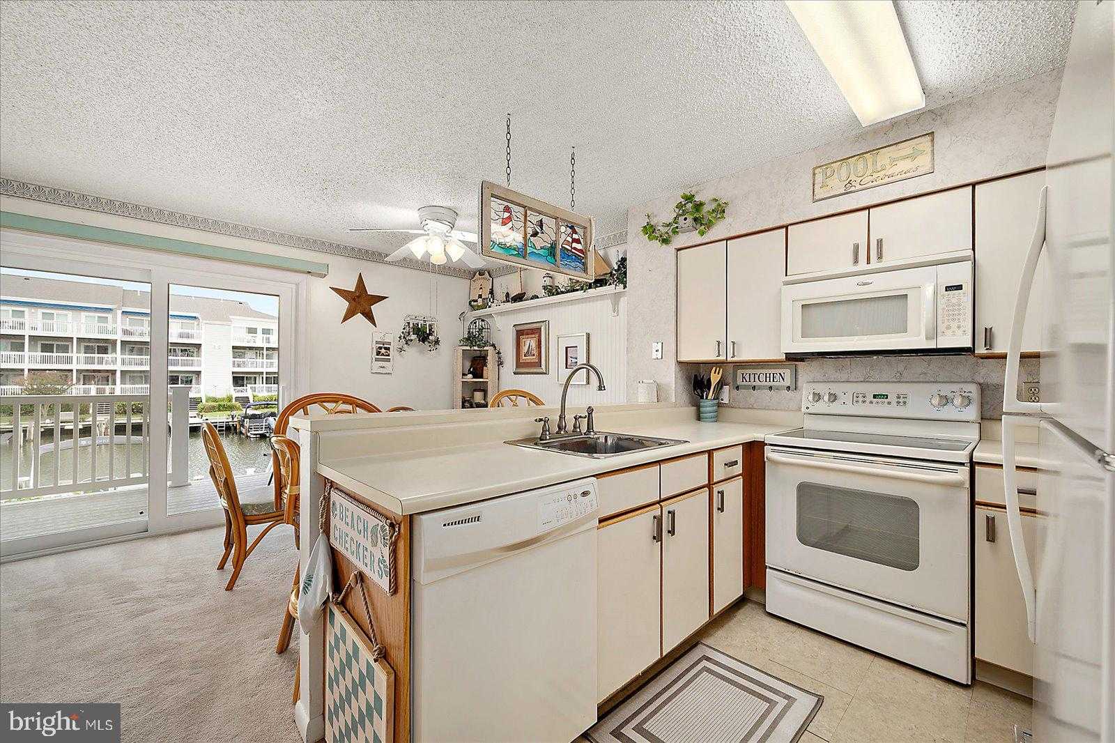 12301 Jamaica Ave photo 18