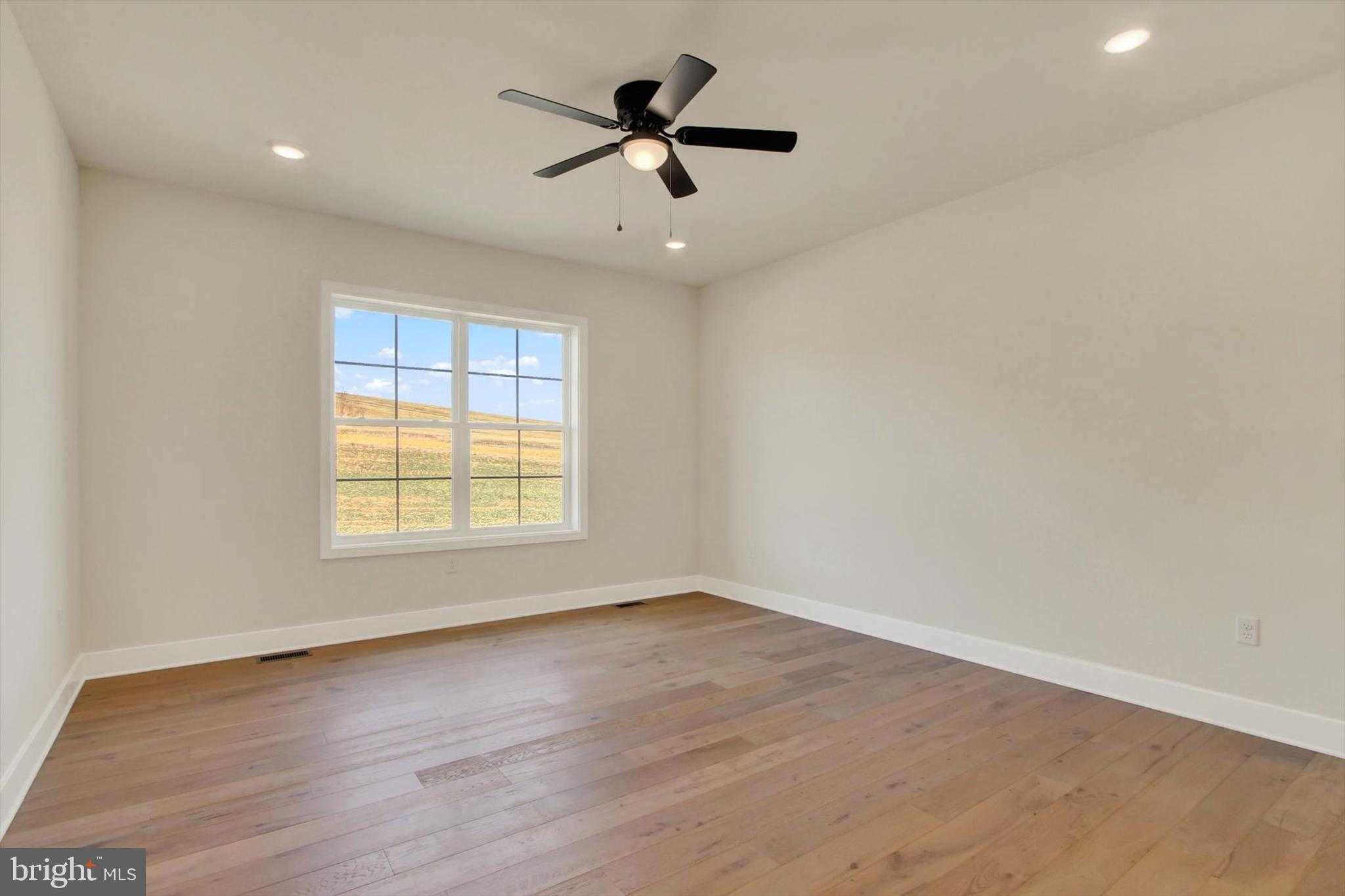 10842 Sierra Dr photo 19