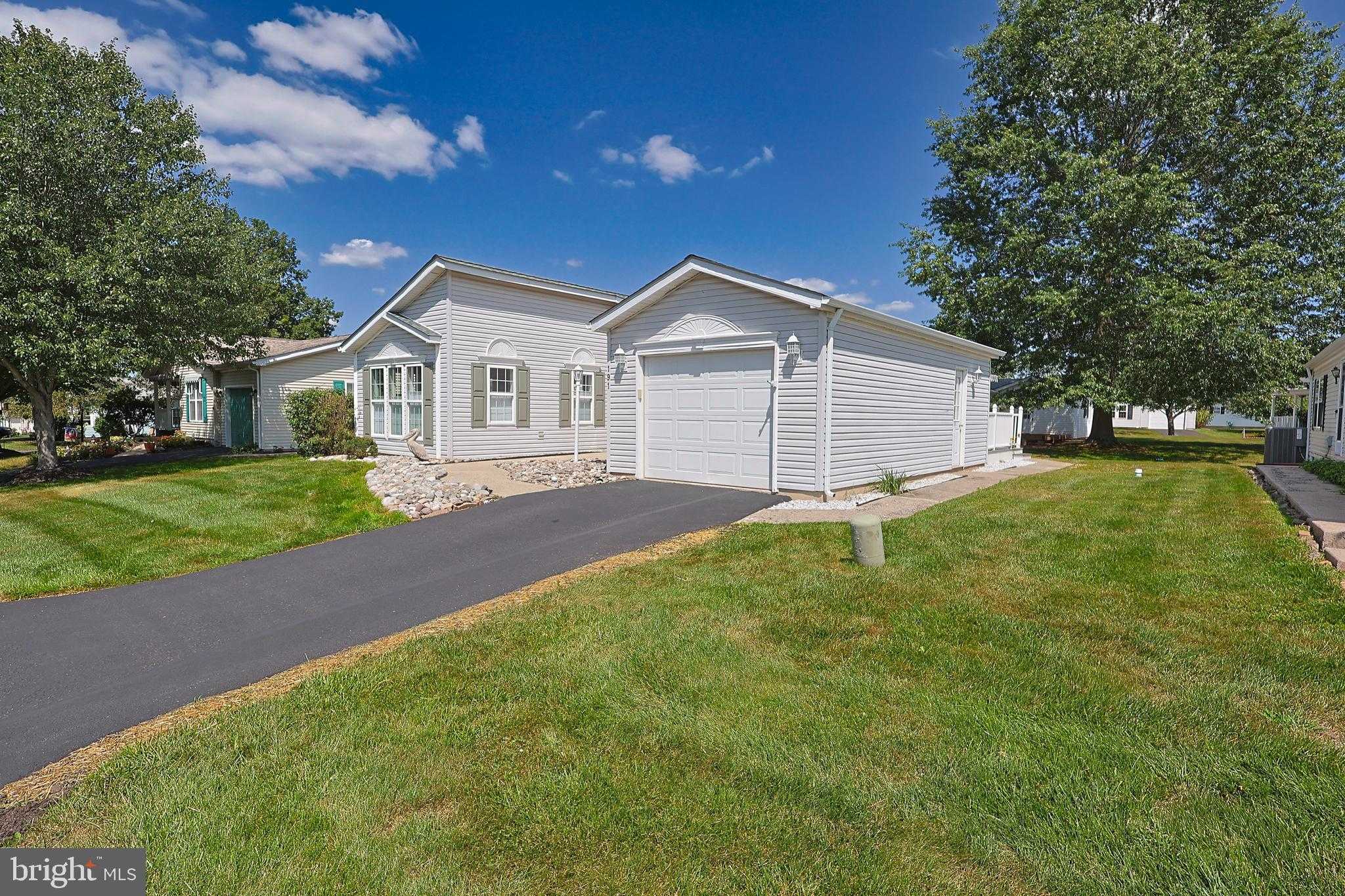 191 Cardinal CT S photo 3