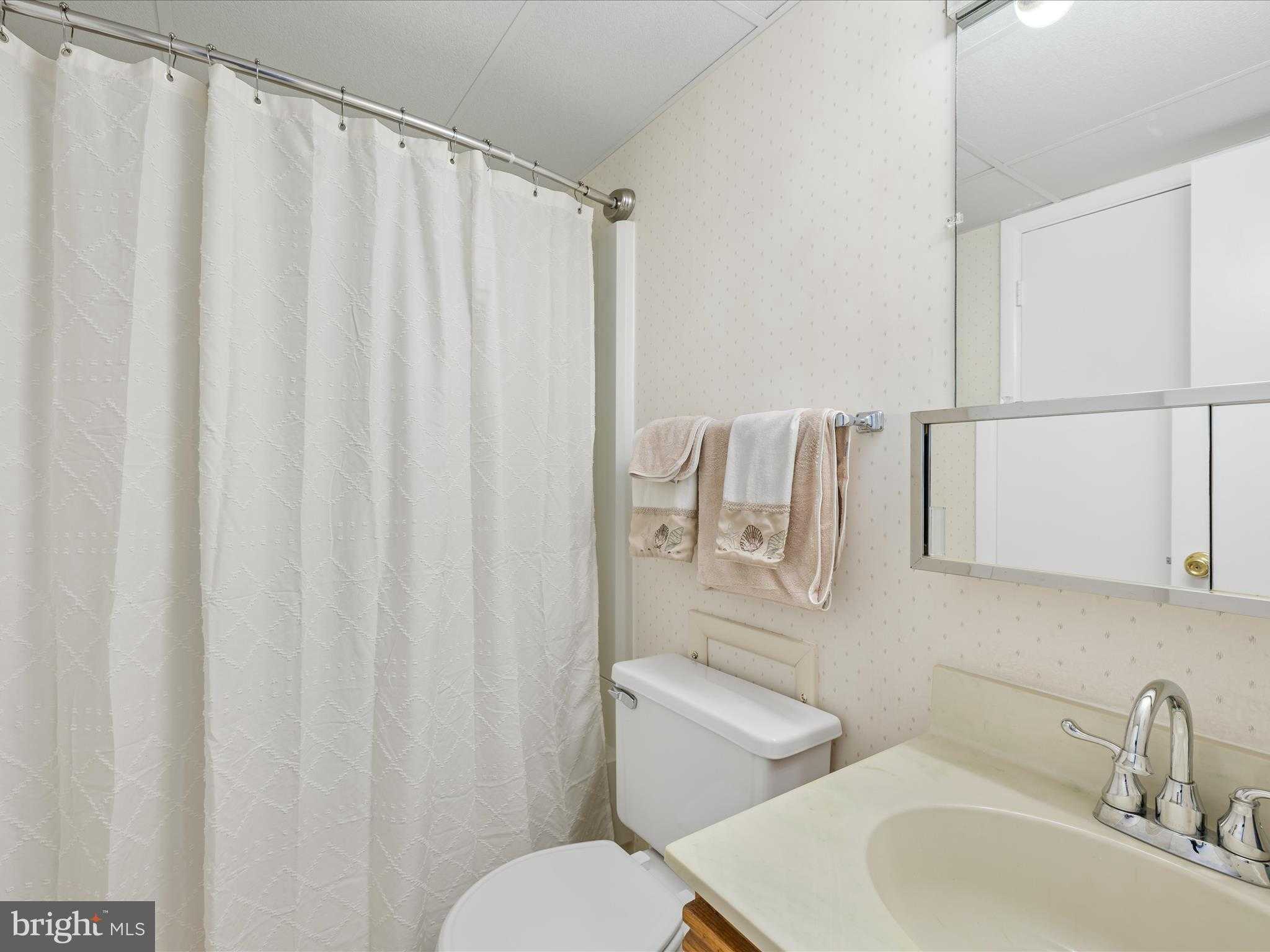 8 35th St Unit 101 photo 19