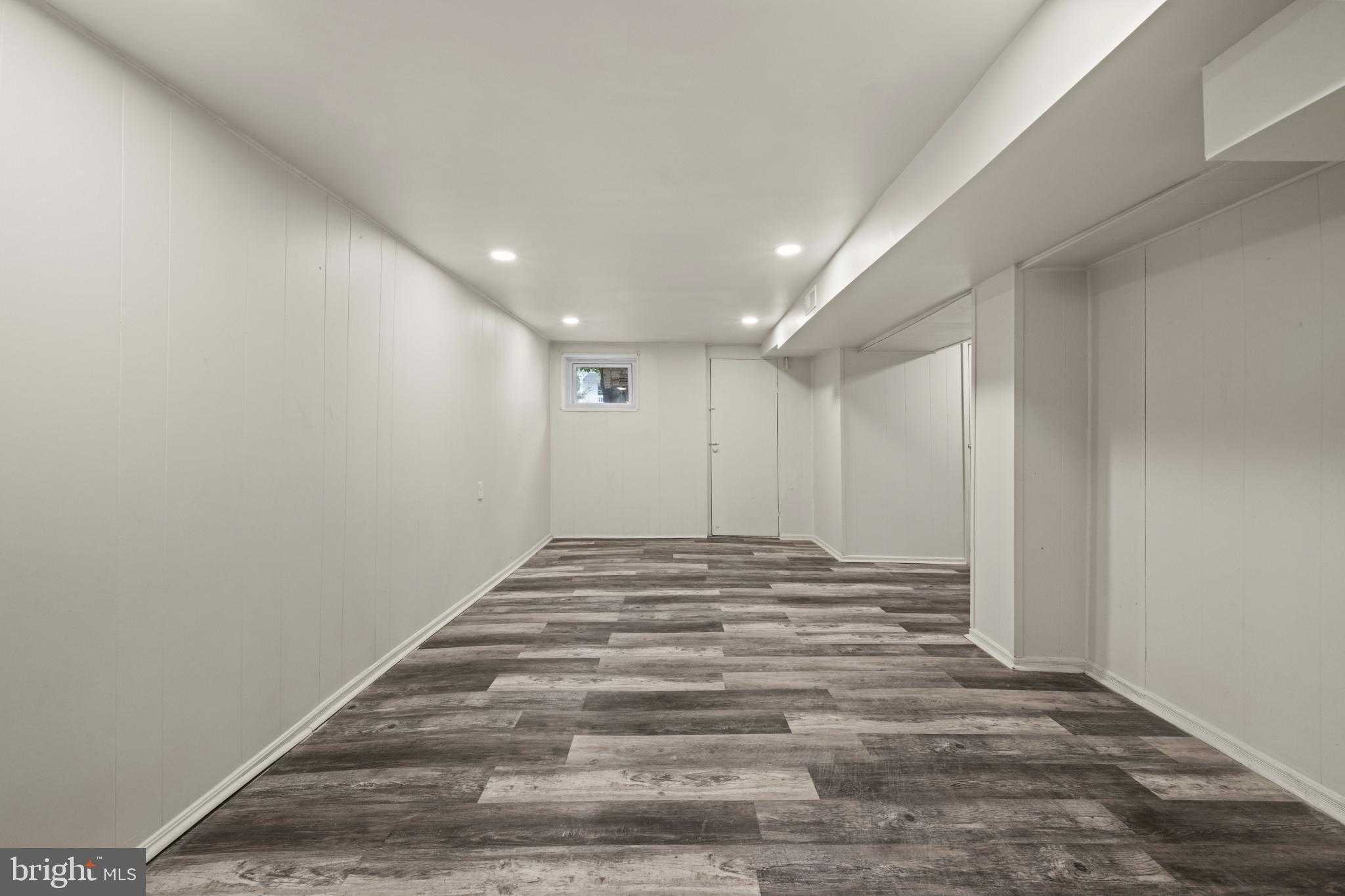 3030 Windsor Ave photo 26