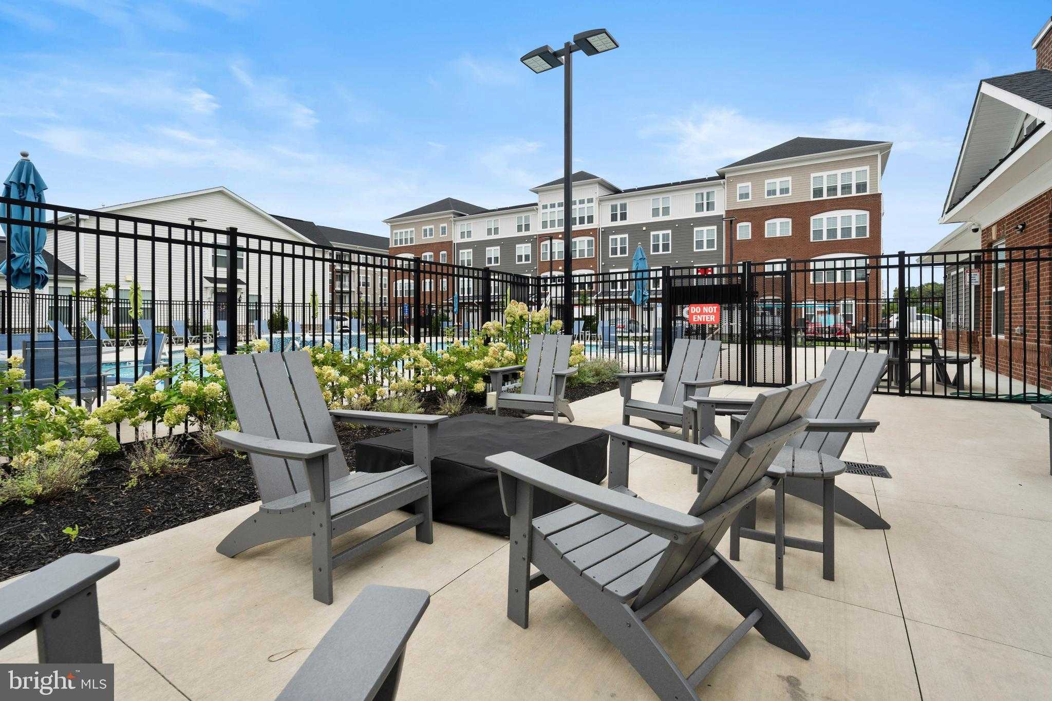 14035 Madrona Ln photo 36