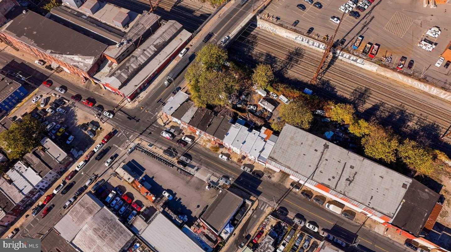 206 W Glenwood Ave photo 4