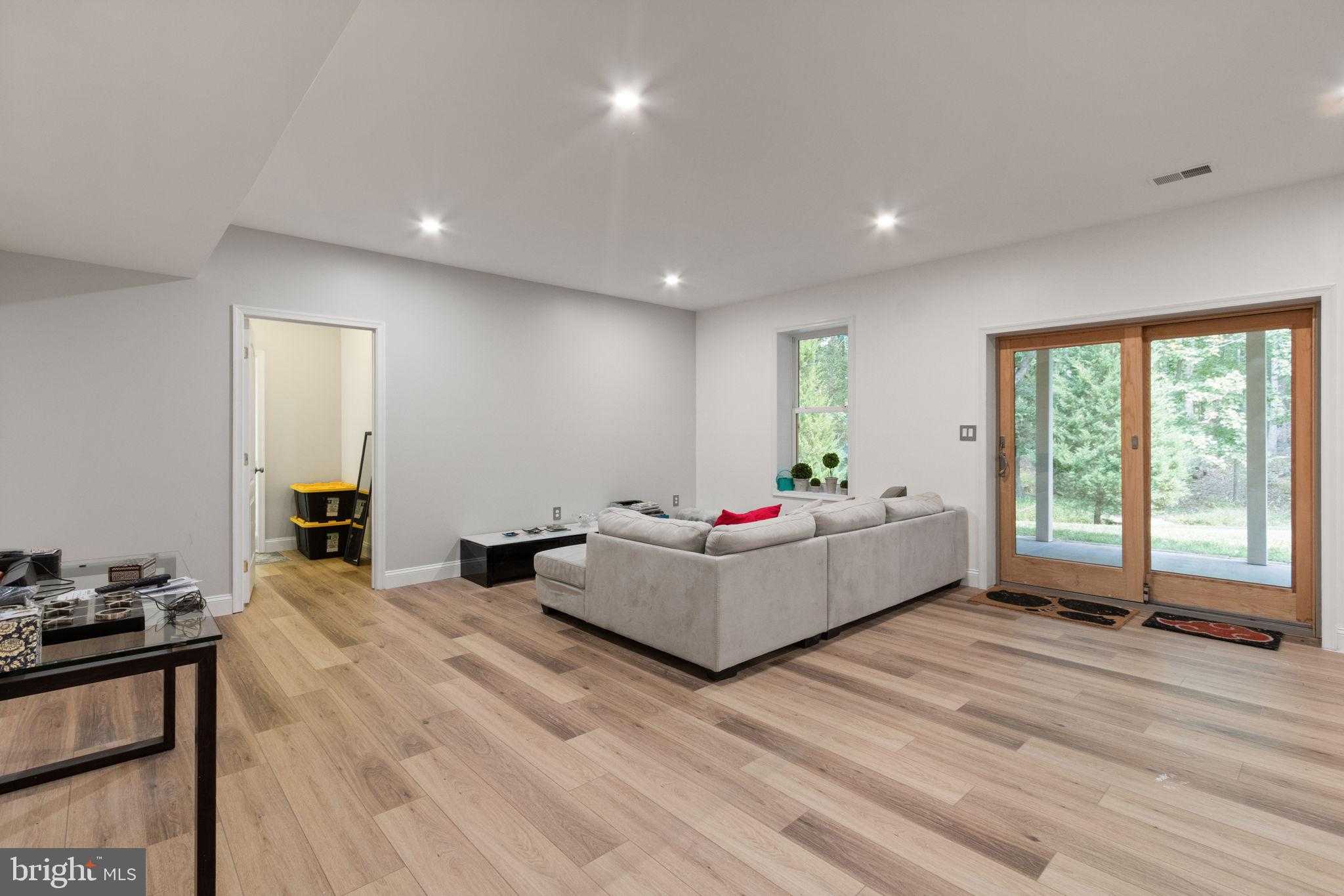 11913 Old Hickory CT photo 32