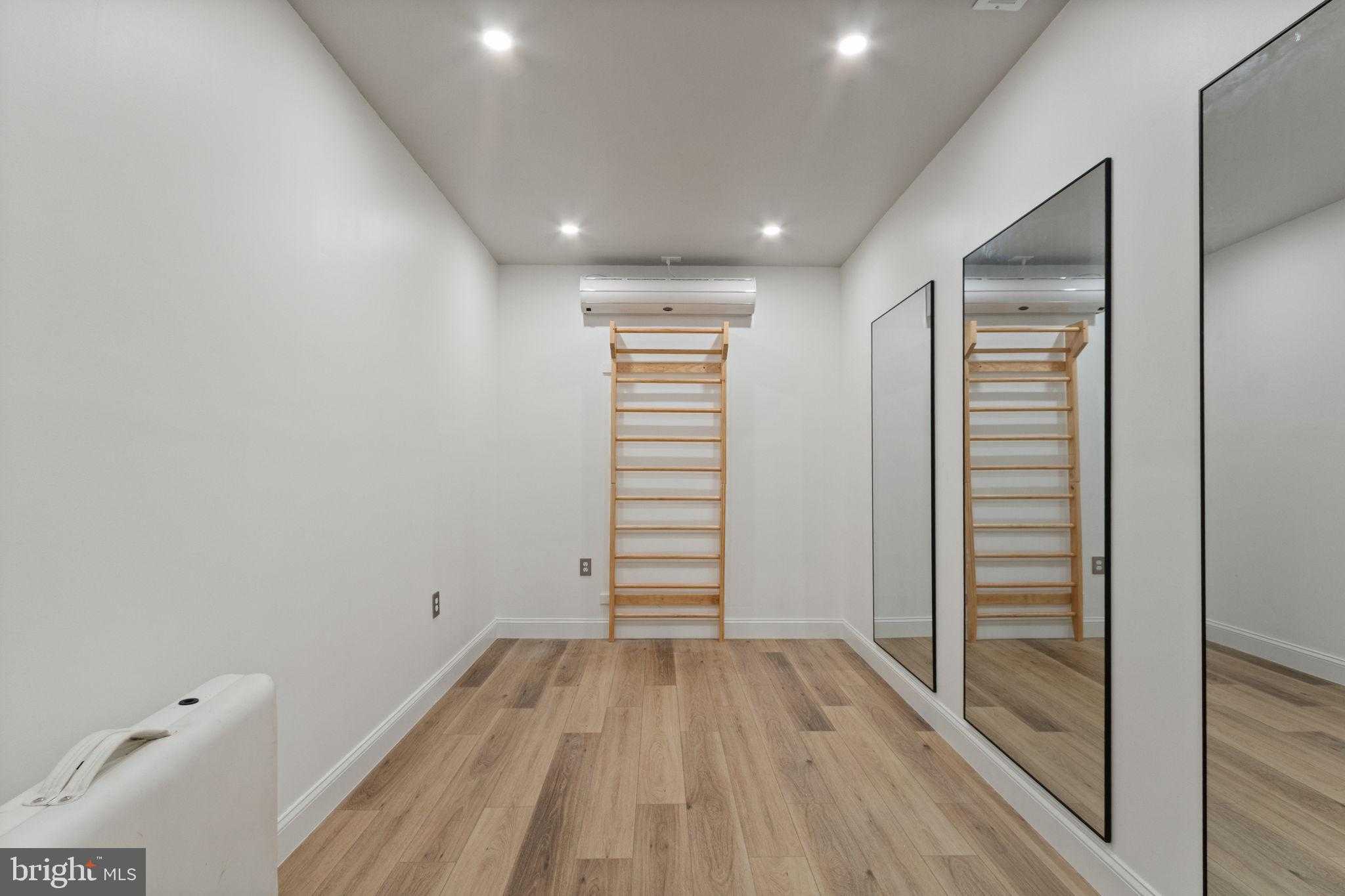 11913 Old Hickory CT photo 43