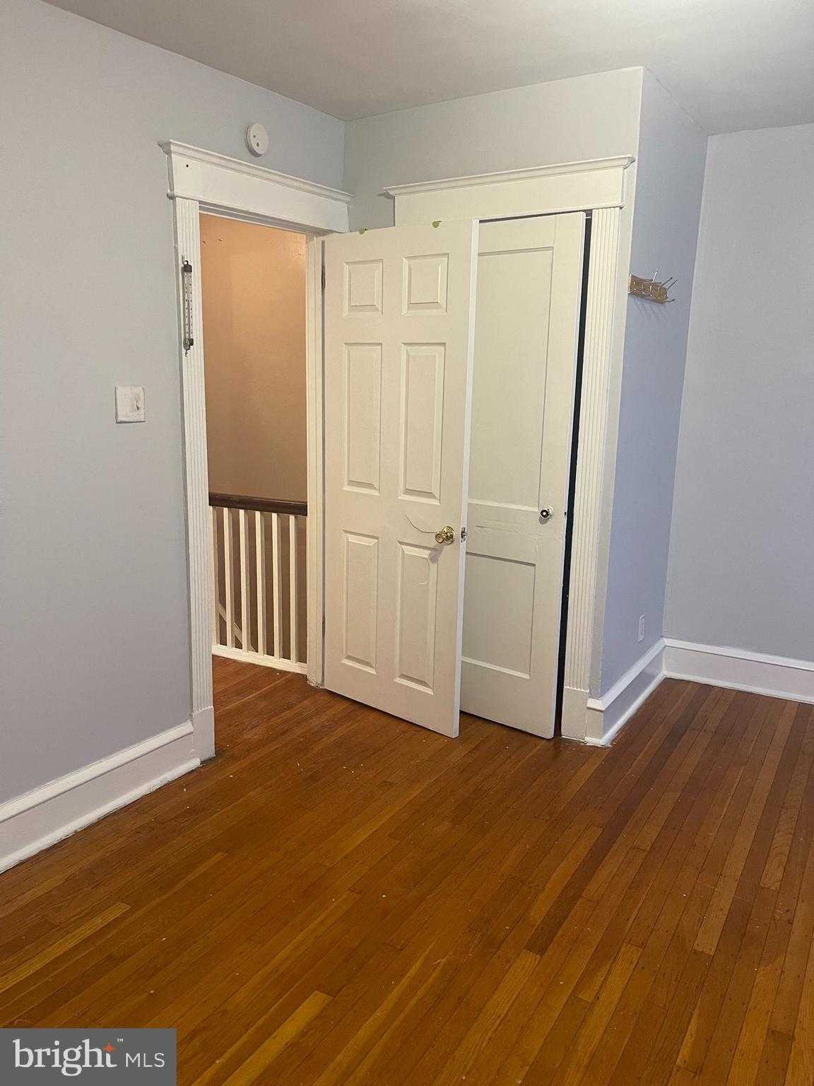 234 Long Ln photo 30