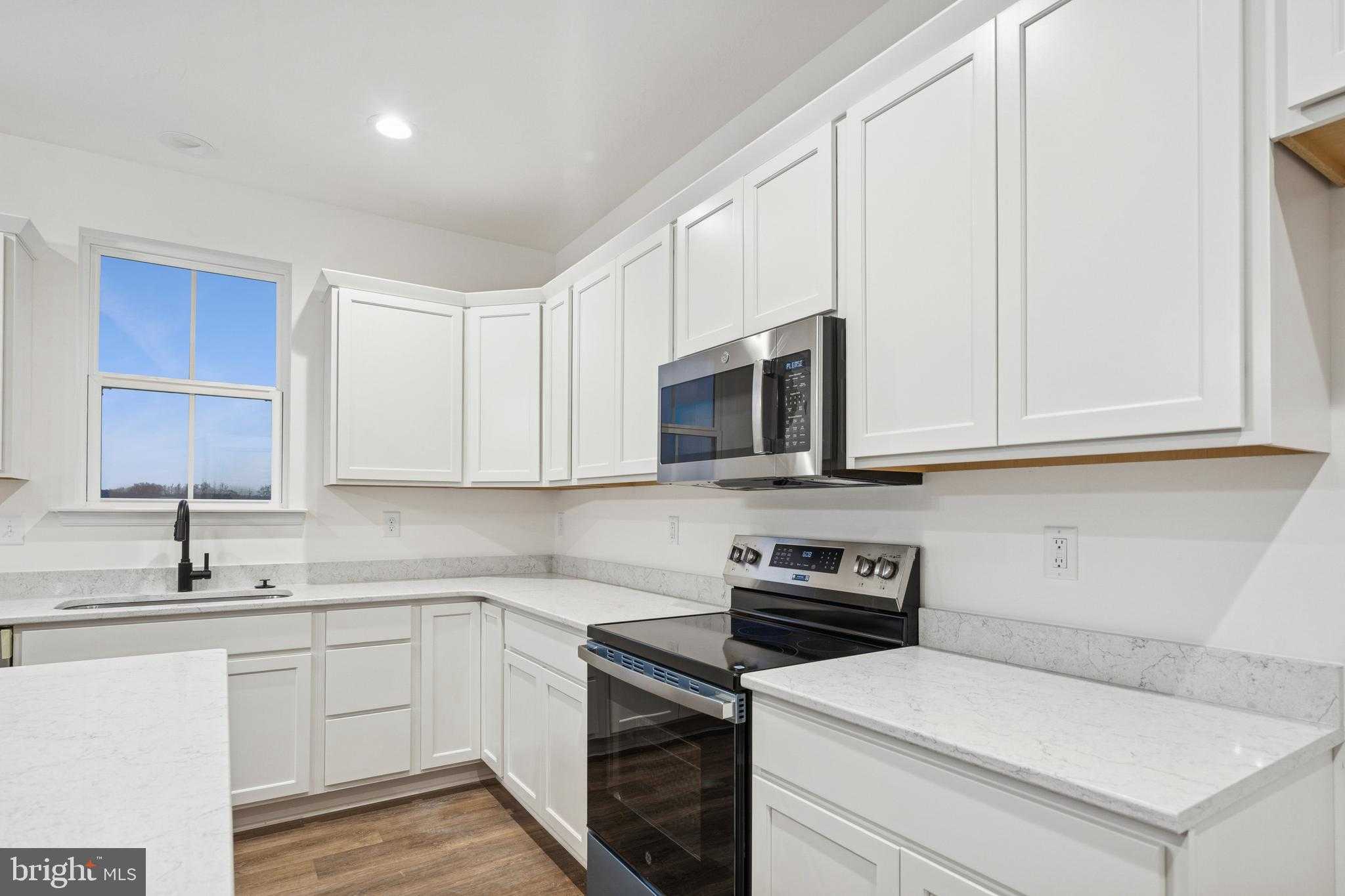 109 Onyx Dr photo 22