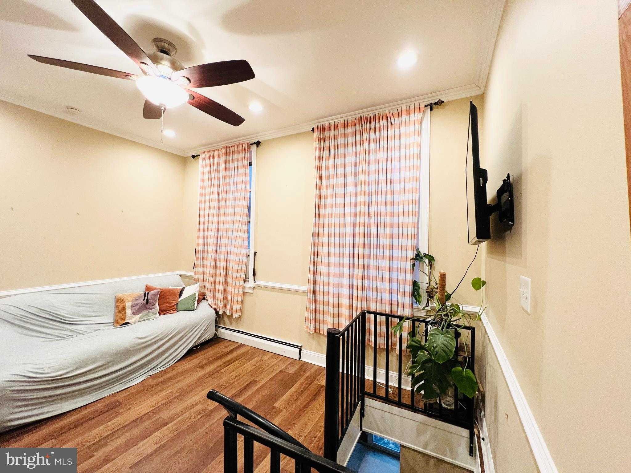 265 S 9th St Apt 1f photo 6