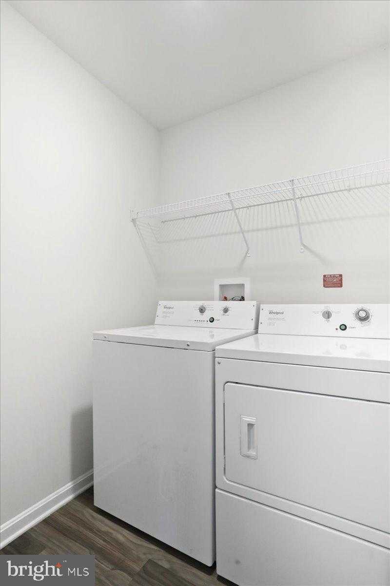 98 Saber Dr photo 21