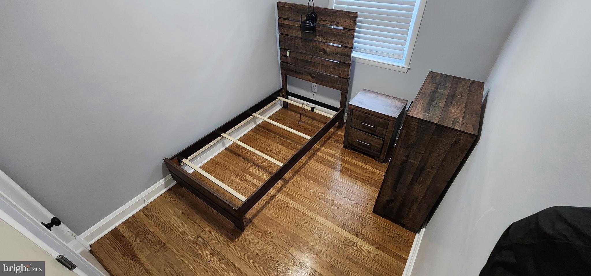 1033 Marlau Dr photo 13