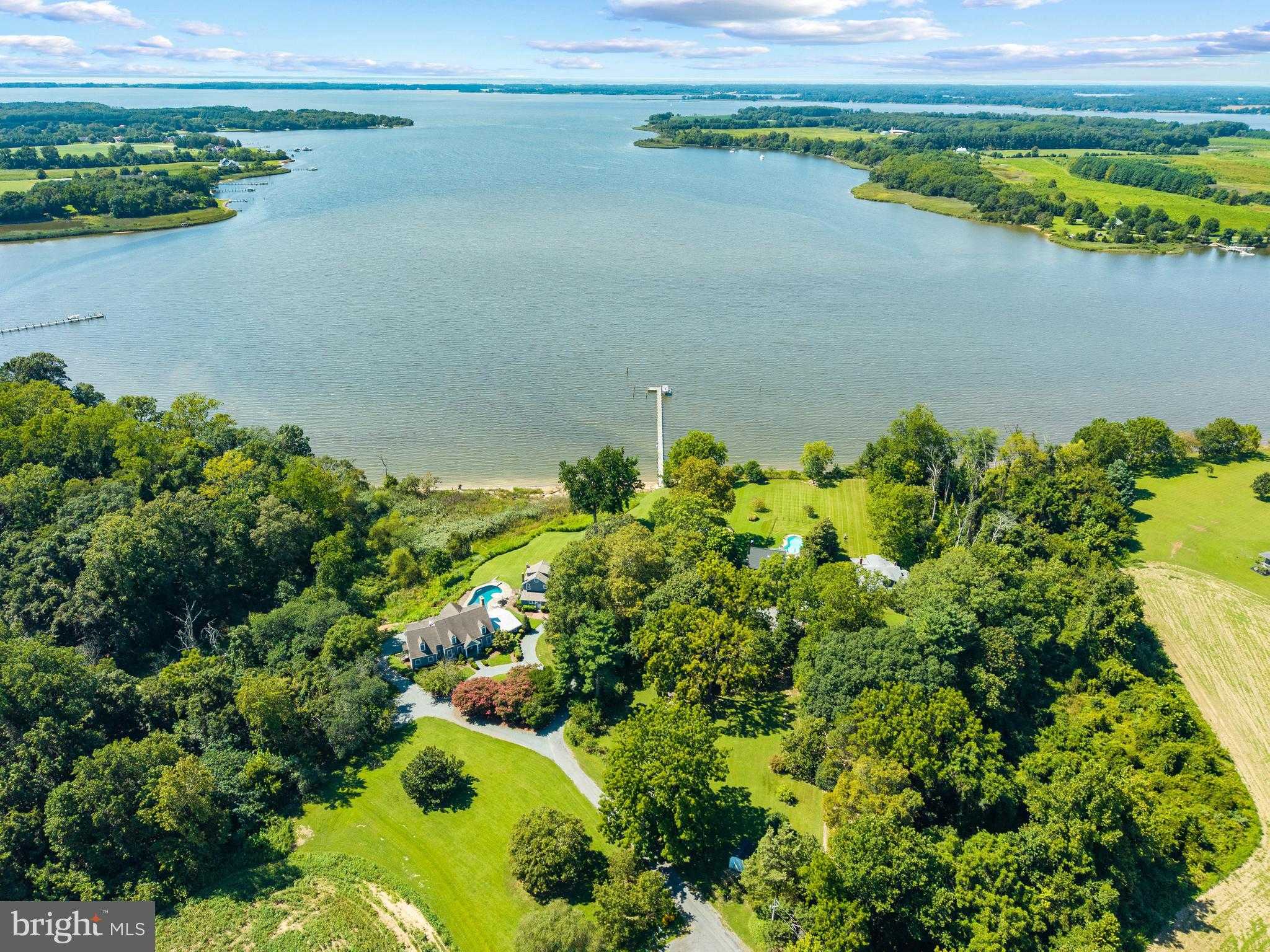 N Hibernia Rd photo 5