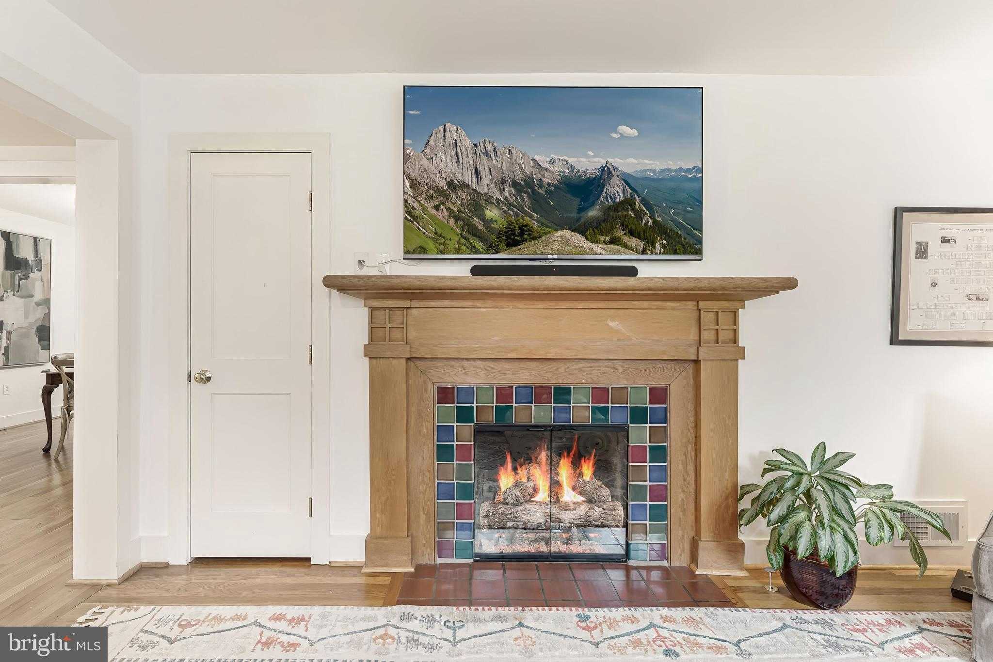 1939 Virginia Ave photo 12