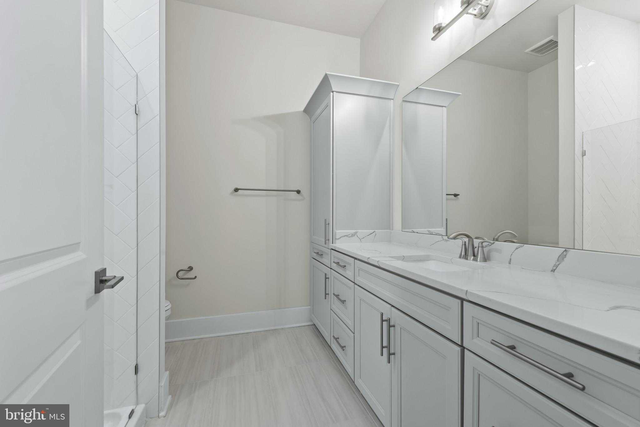 16503 Rolling Knolls Ln photo 22