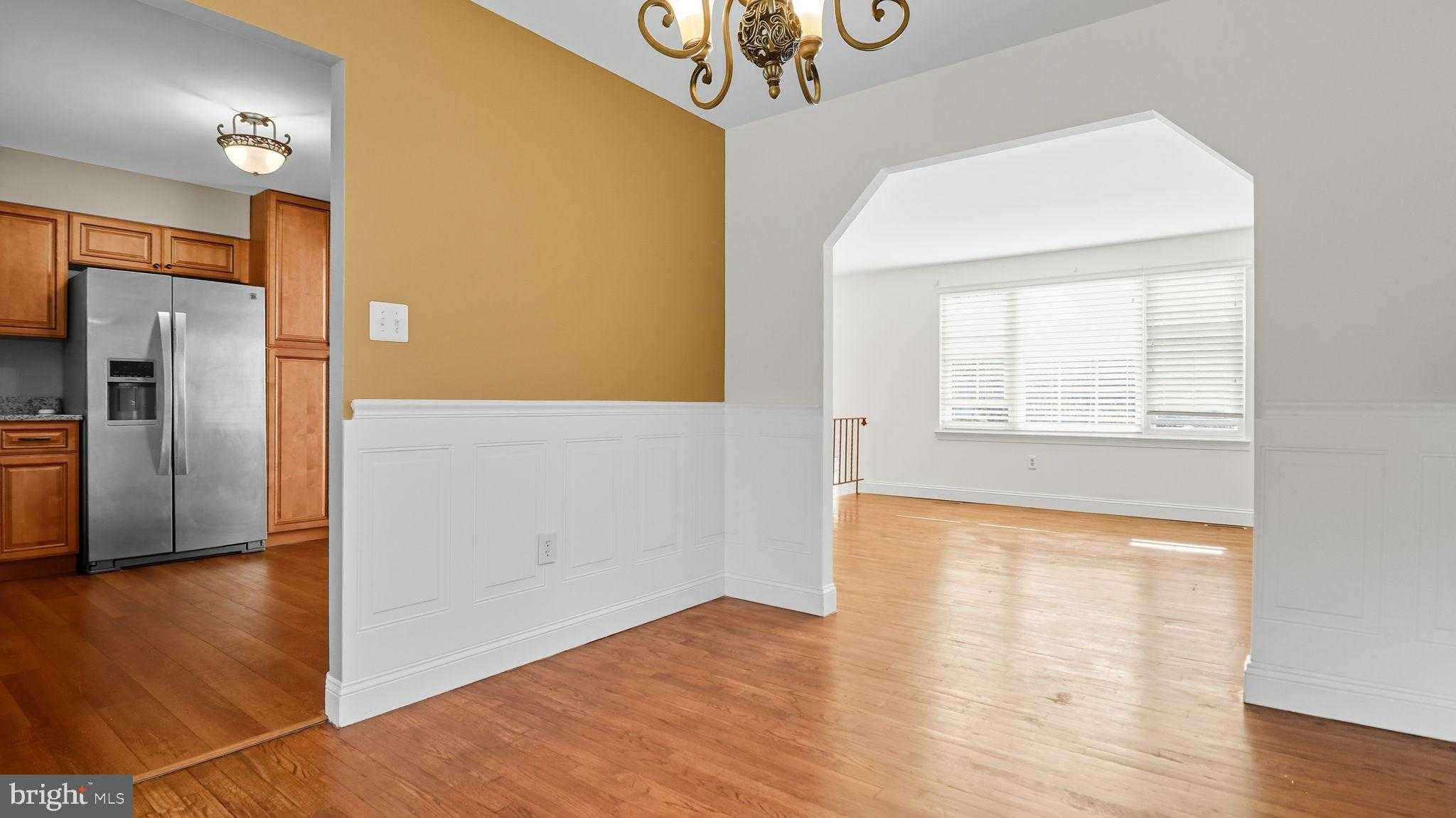 8136 Comet Dr photo 11