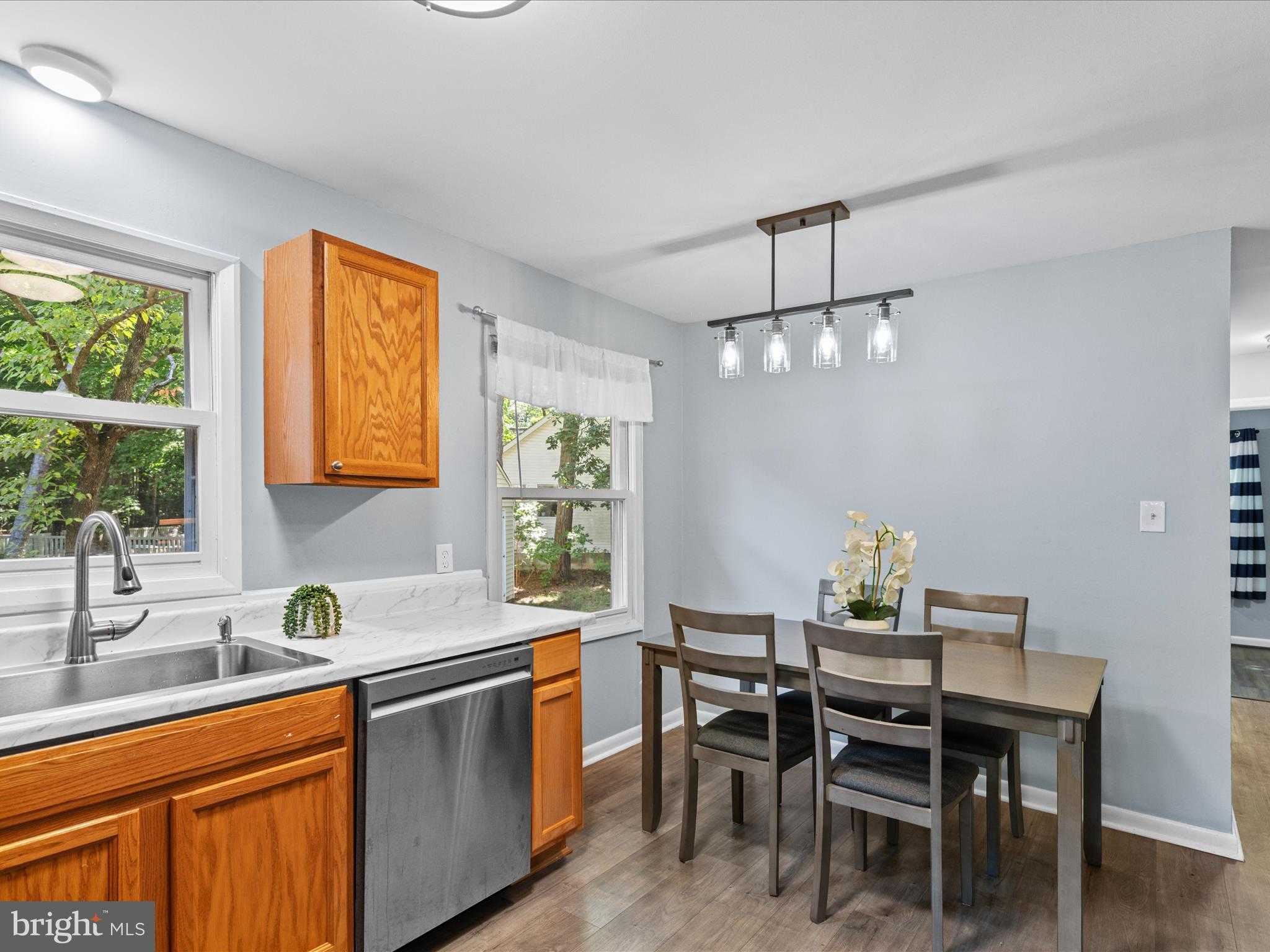 31 Nottingham Ln photo 11