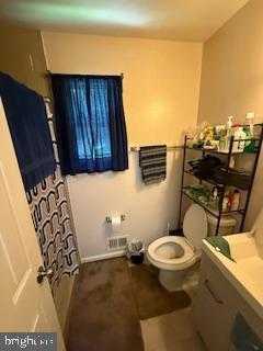 802 Cornish St photo 11