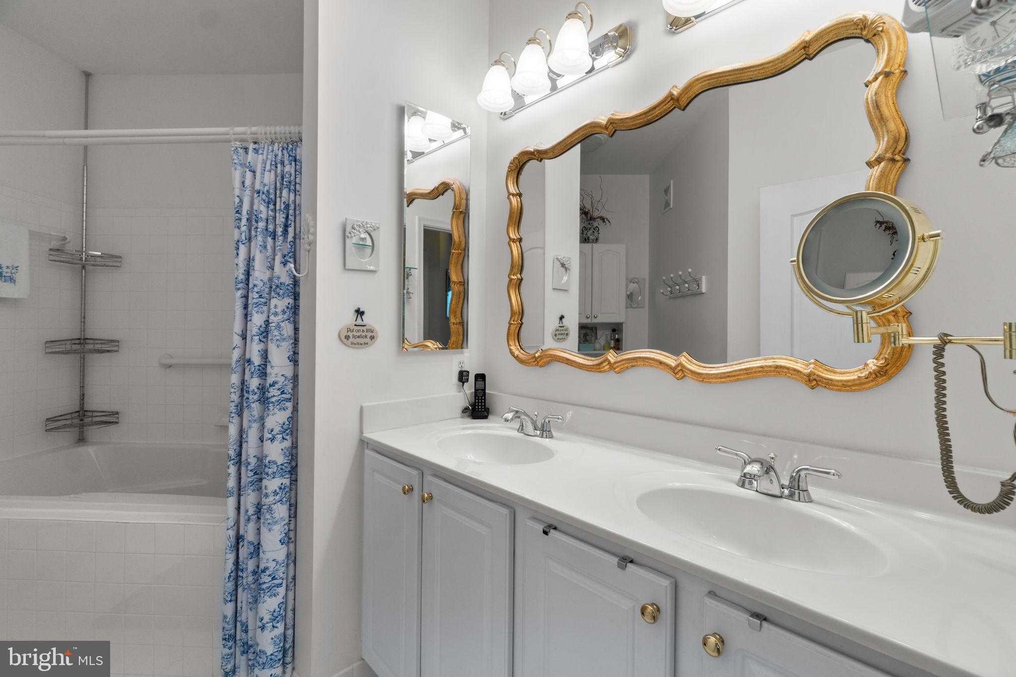 2111 Ganton Grn photo 24