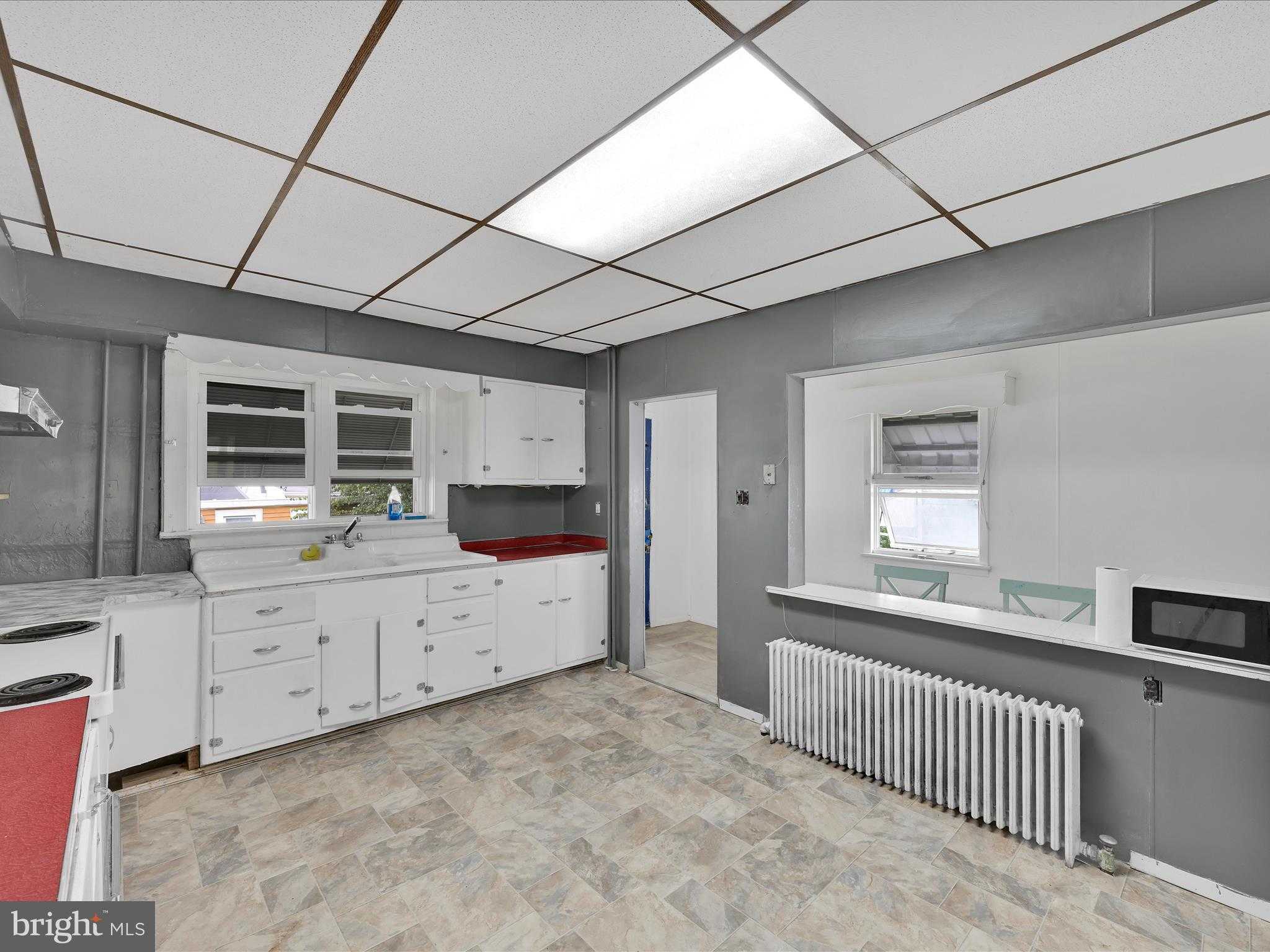 321 Cherry St photo 8