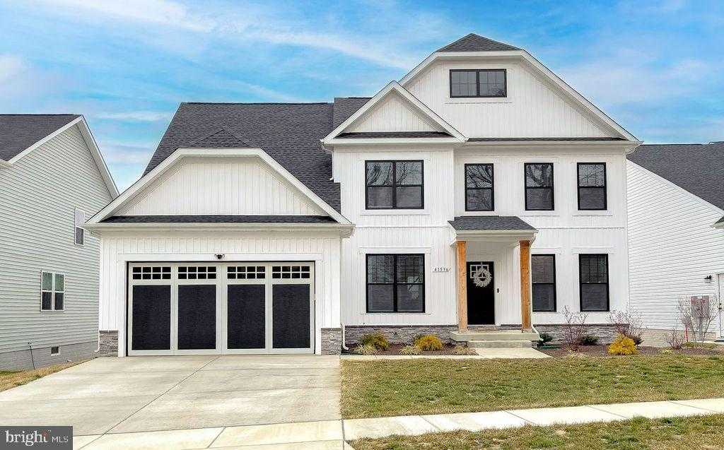 41536 Fairwood CT photo 2