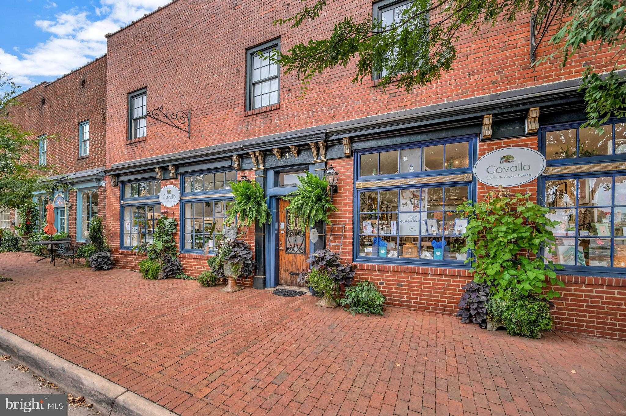 312 East St photo 53