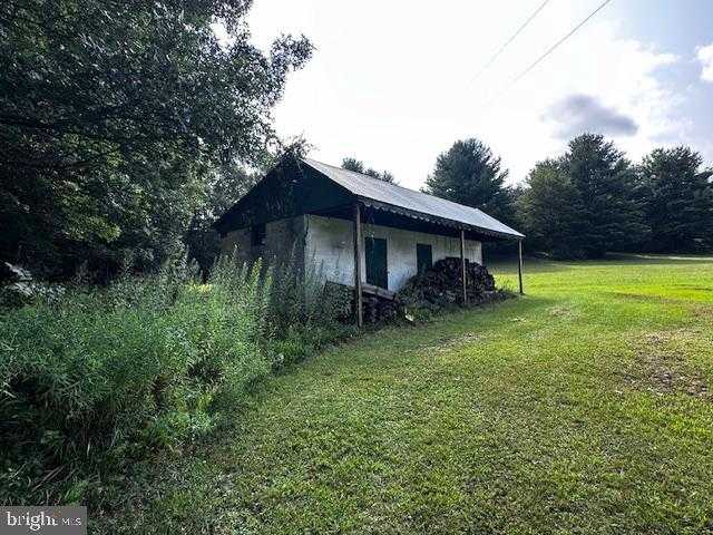 1217 Barton Rd photo 8