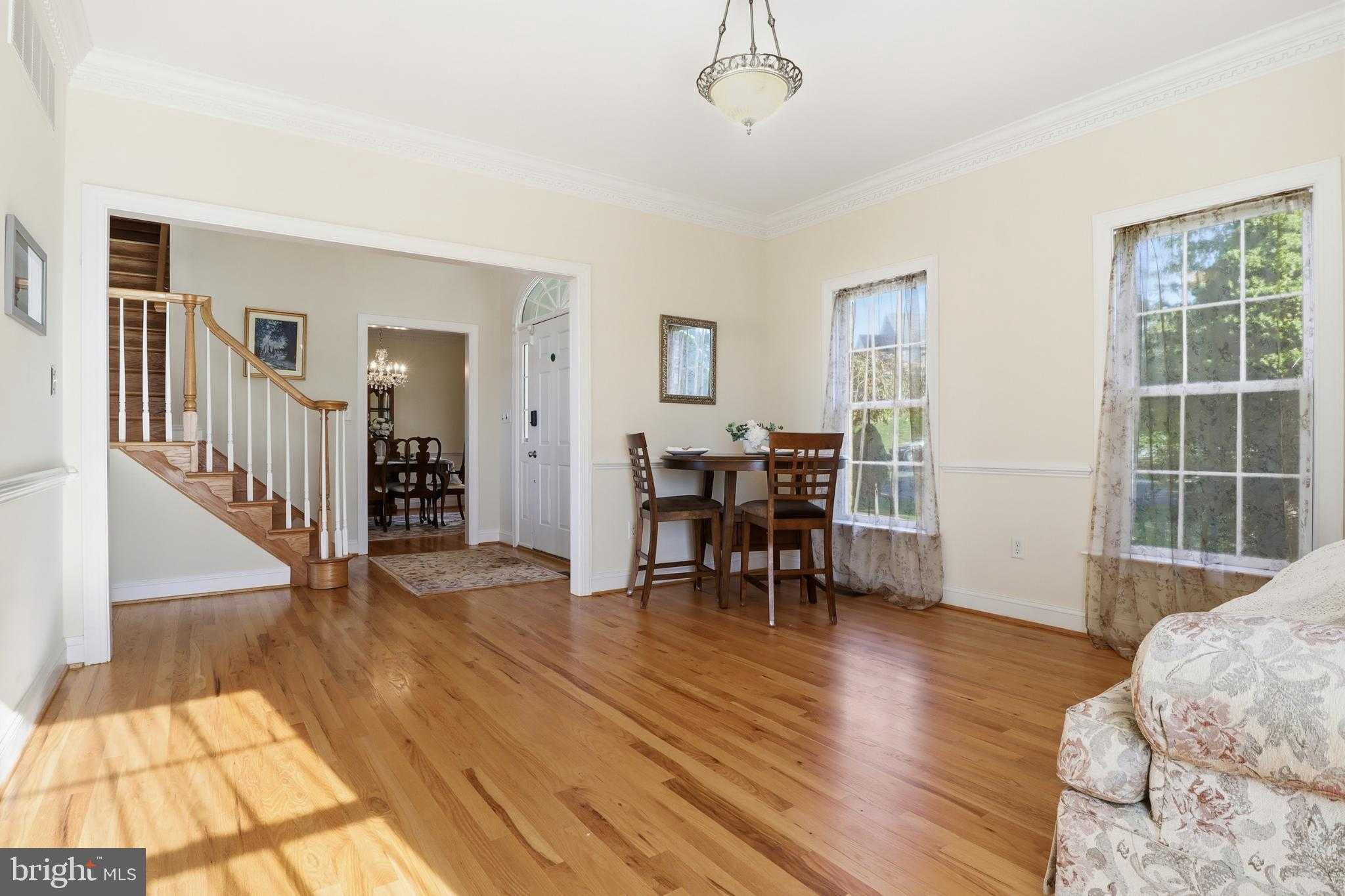 1038 Woodshire Ln photo 10